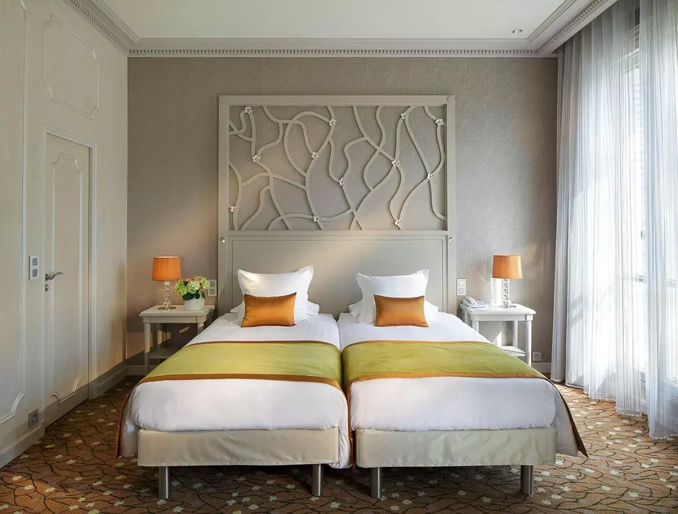 Photo of the whole room, Bed in Splendid Etoile Photo of the whole room, Bed in Splendid Etoile