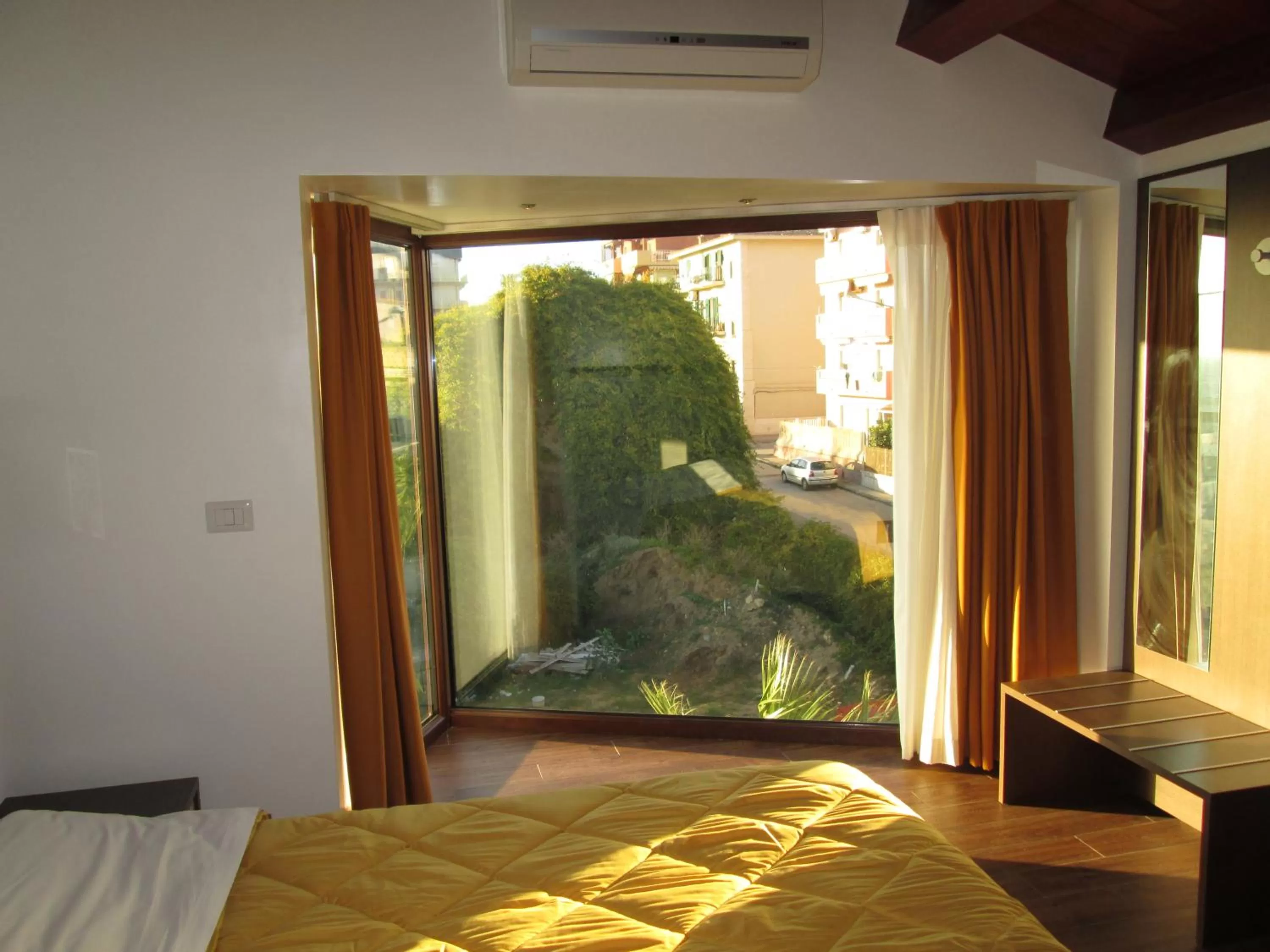 Street view, Bed in B&B Elisir