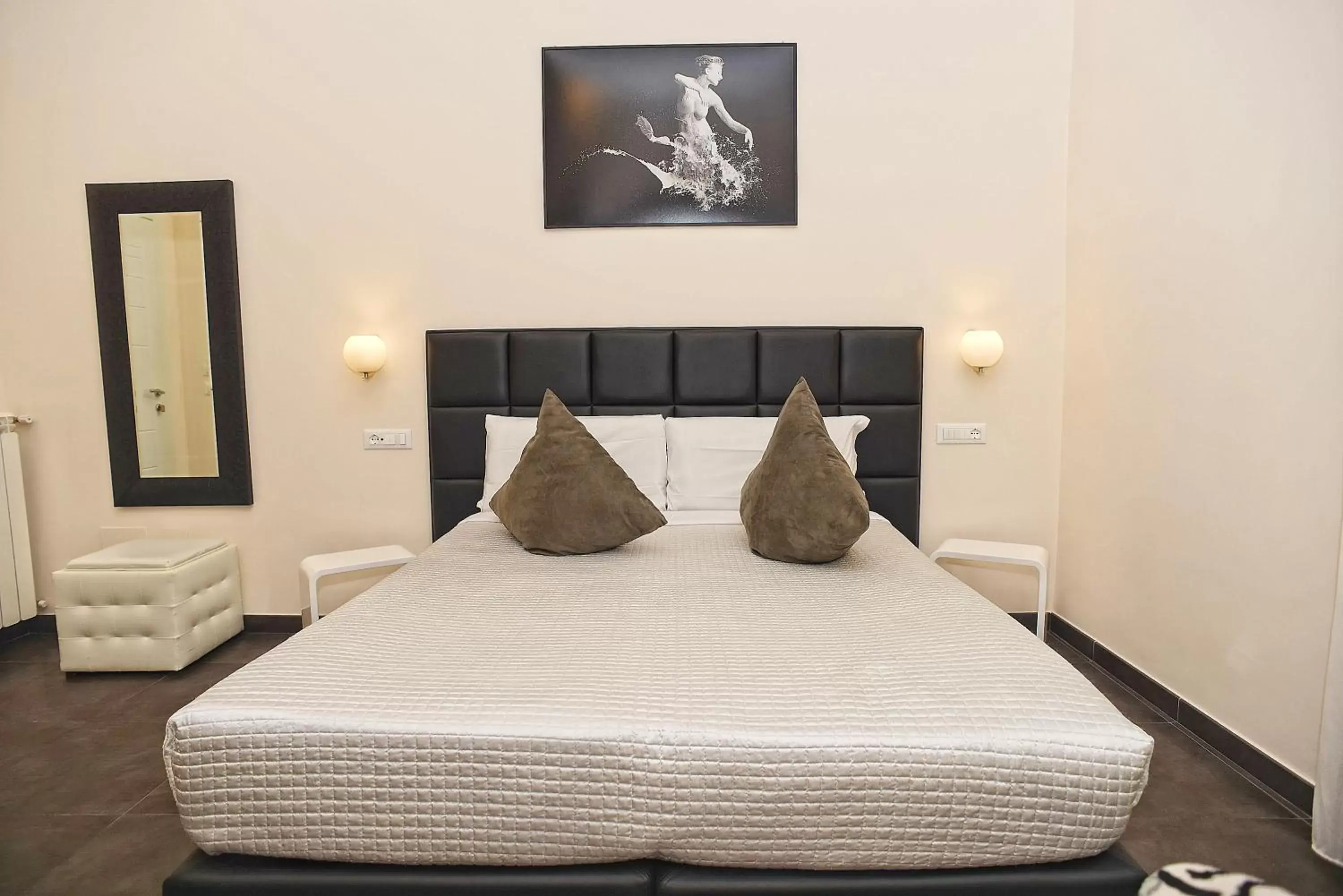 Bedroom, Bed in Deko Rome Bedroom, Bed in Deko Rome