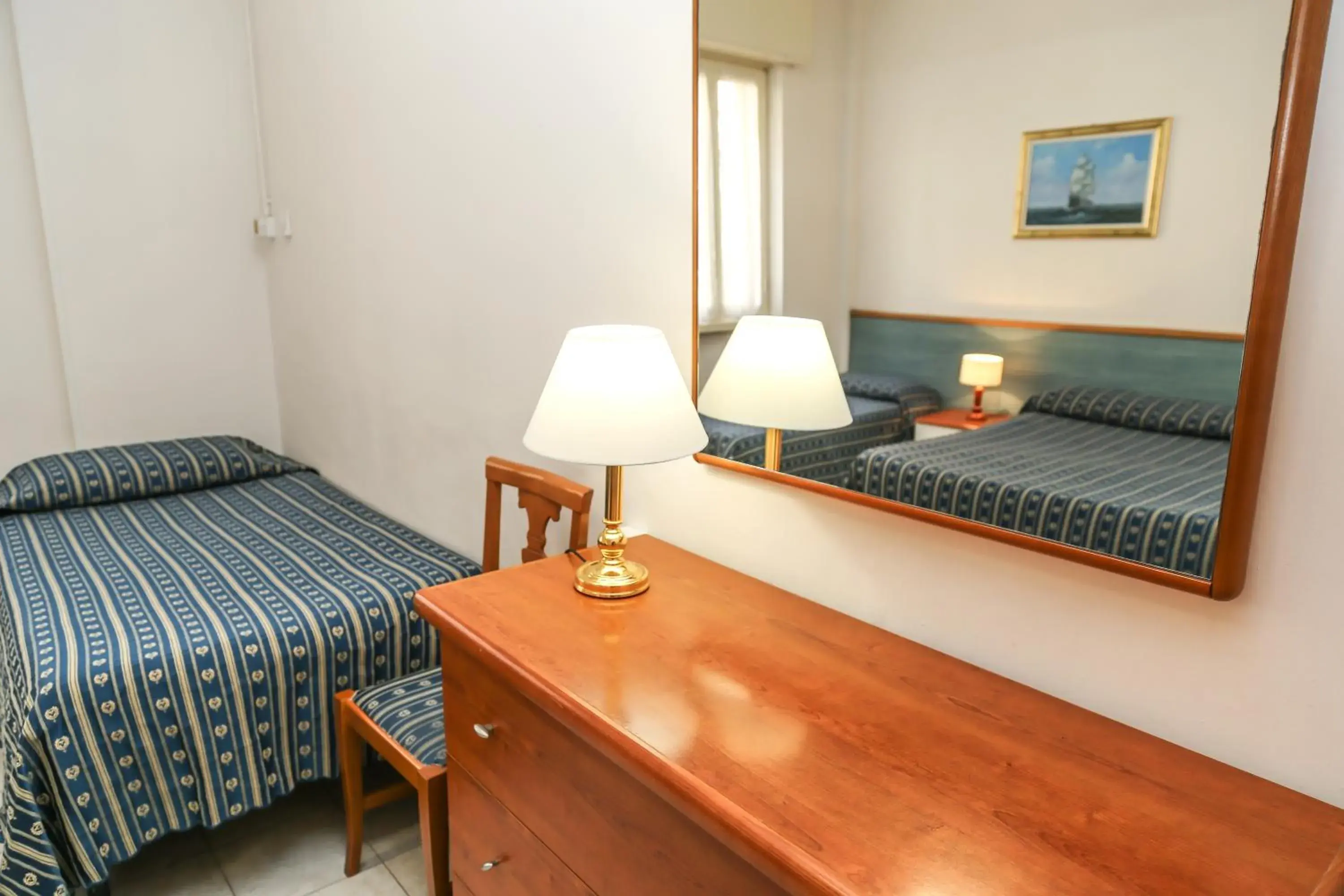 Photo of the whole room, Bed in Albergo Athena