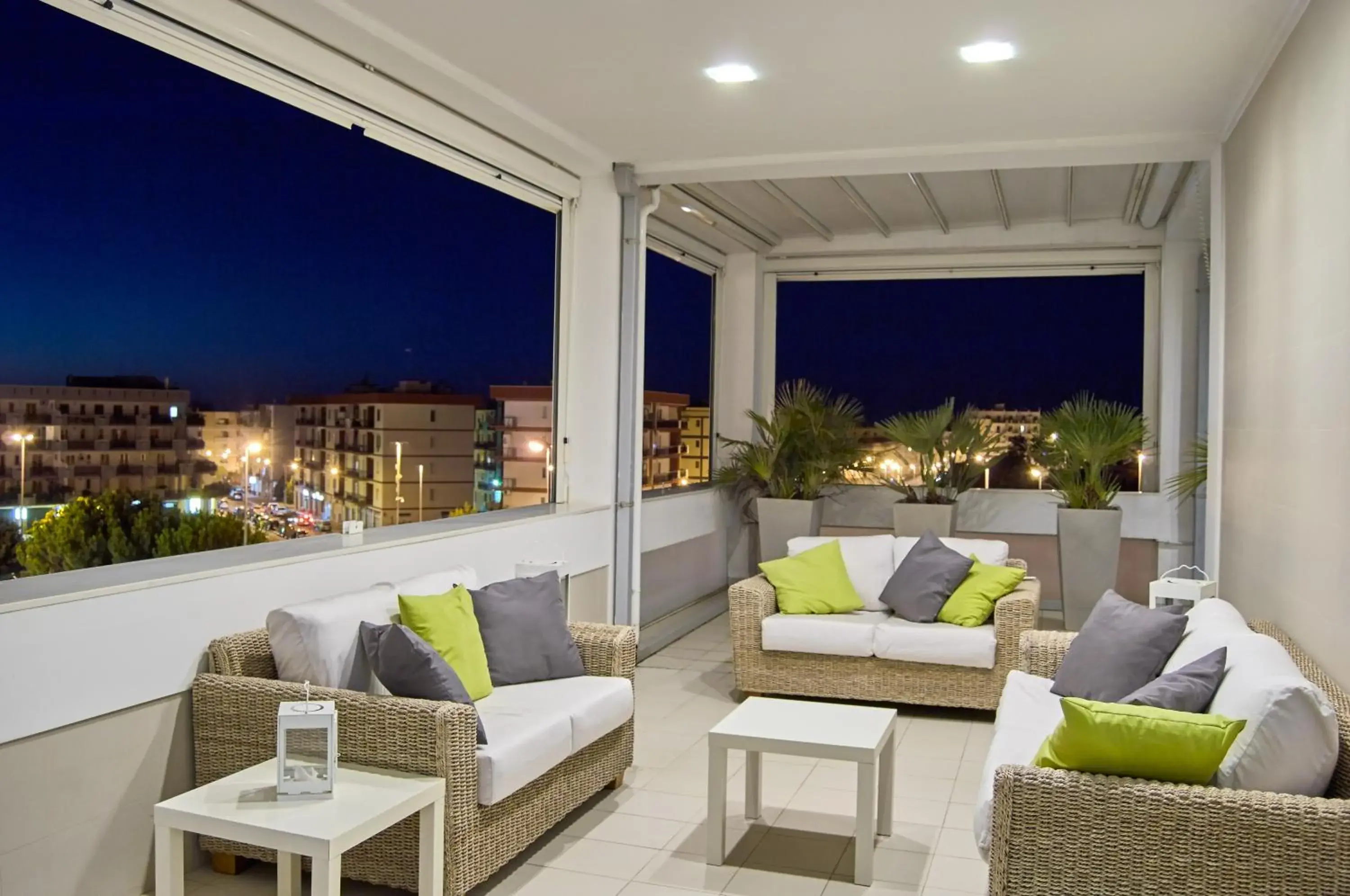 Balcony/Terrace in Soglow Business Class Hotel