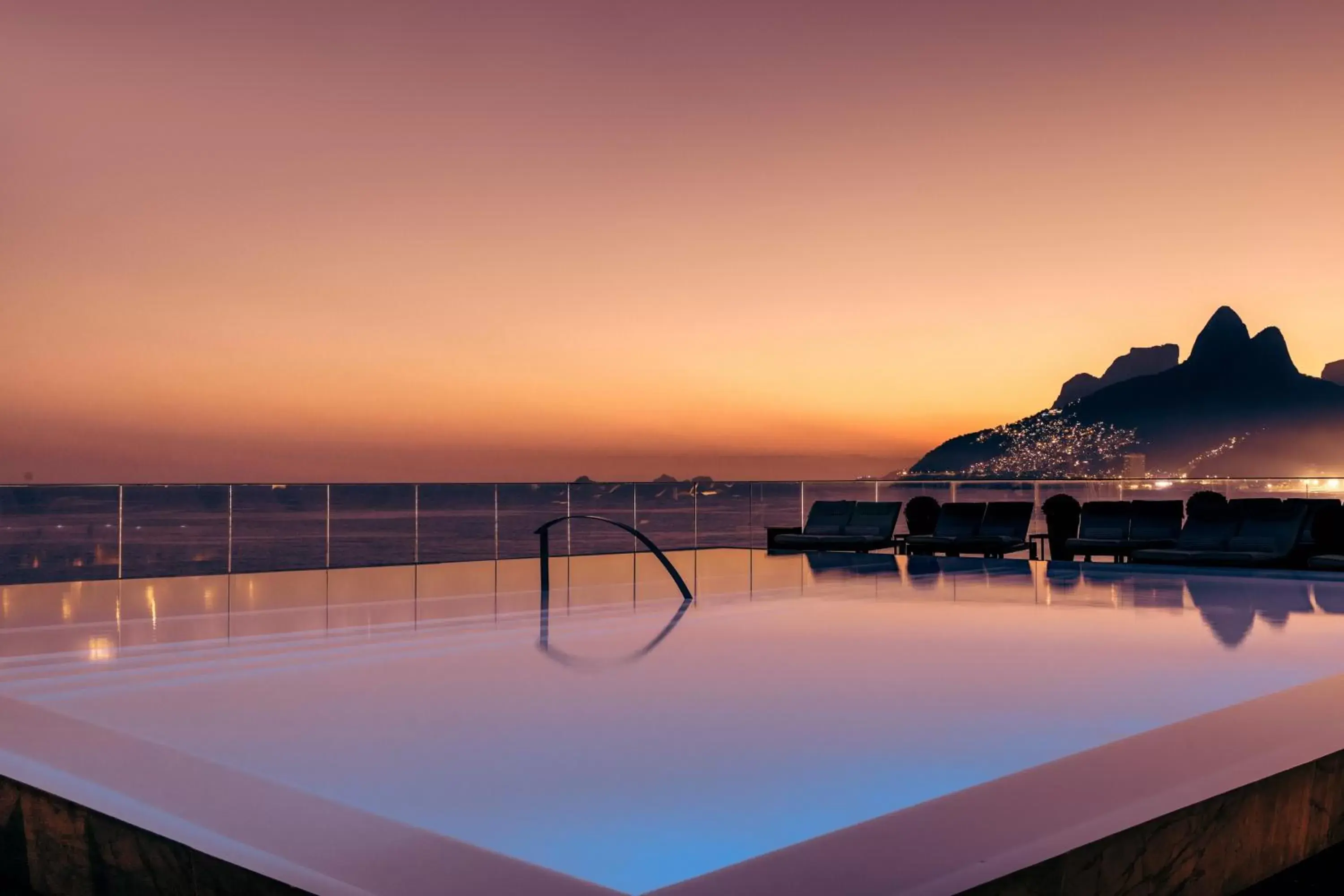 Natural landscape, Swimming Pool in Hotel Fasano Rio de Janeiro