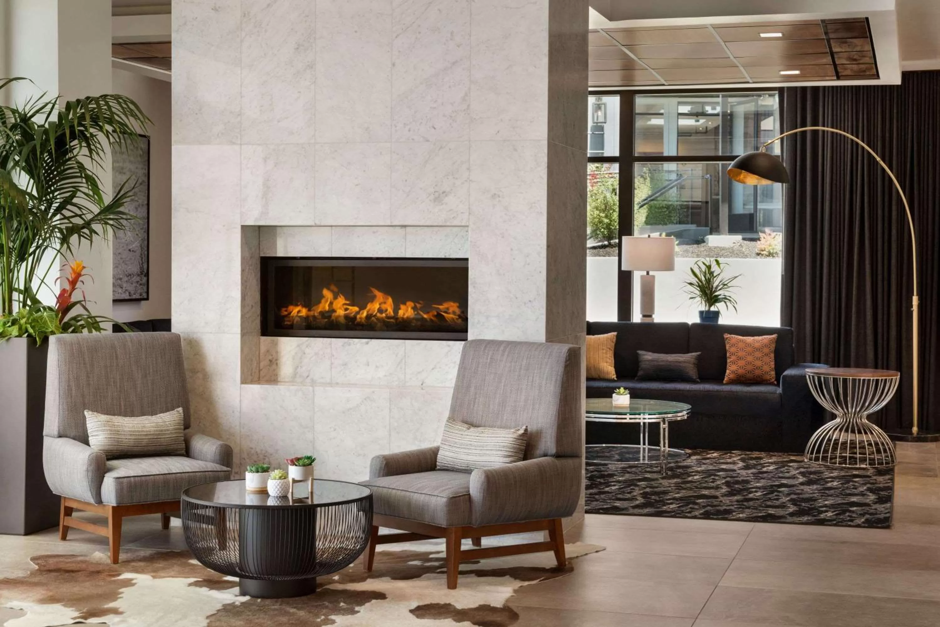 Lobby or reception in La Quinta by Wyndham San Luis Obispo