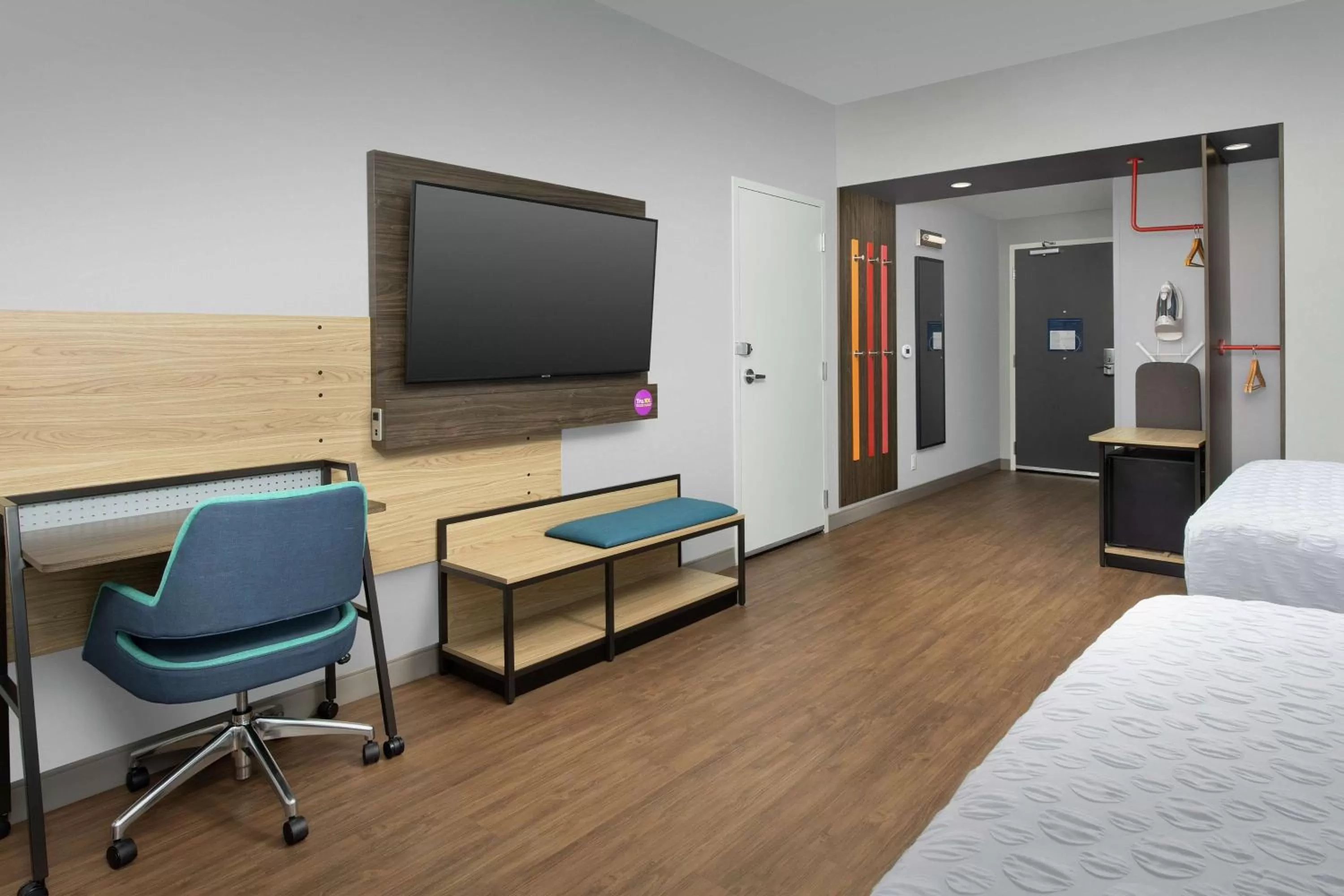 Bedroom, Bed in Tru By Hilton Lake City