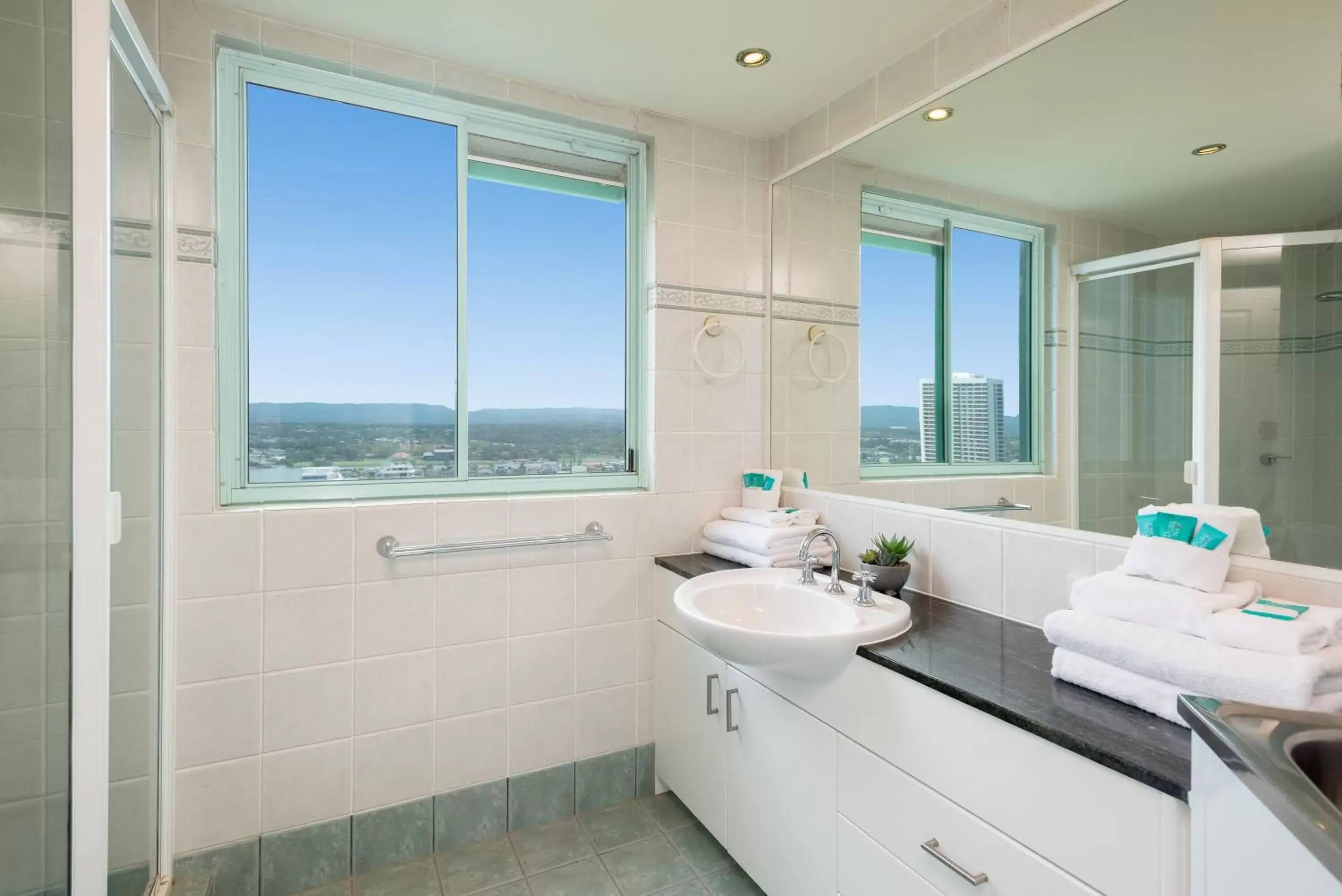 Bathroom in The Waterford on Main Beach