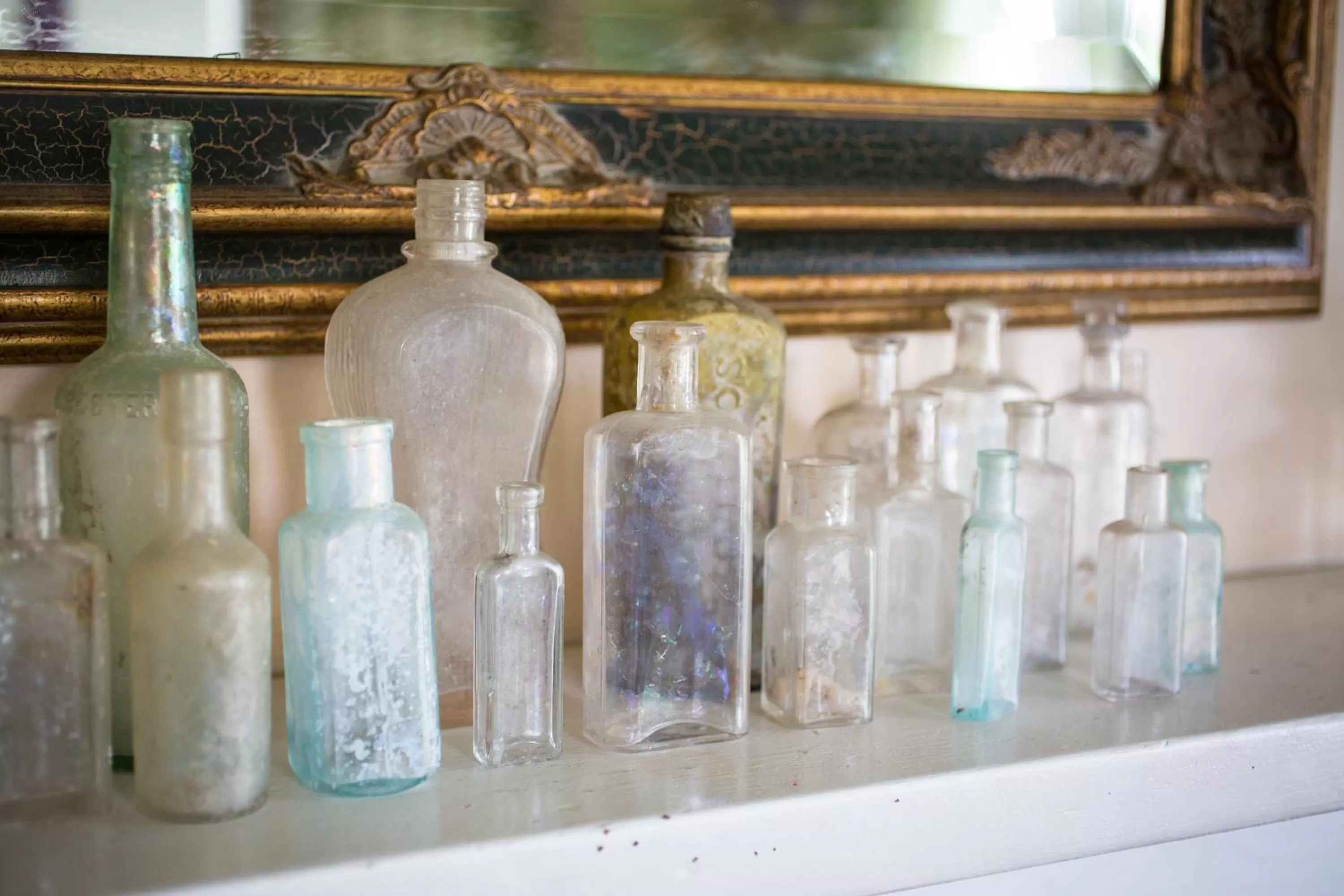 Decorative detail in Auld Sweet Olive Bed and Breakfast