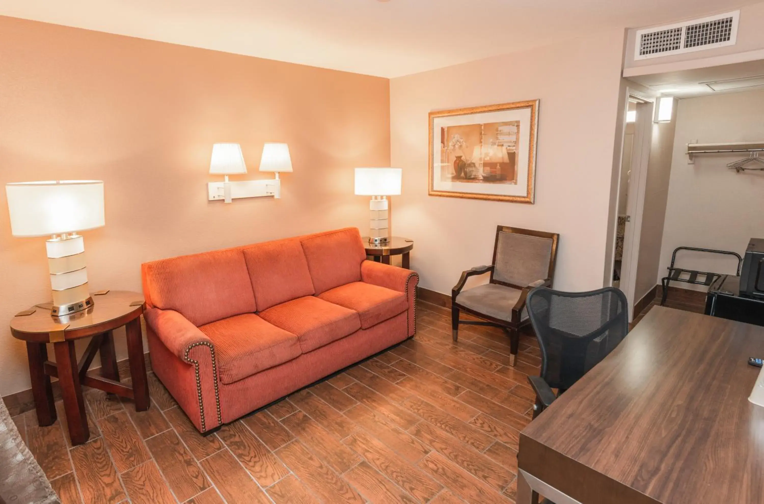 Seating Area in Budgetel Inn & Suites