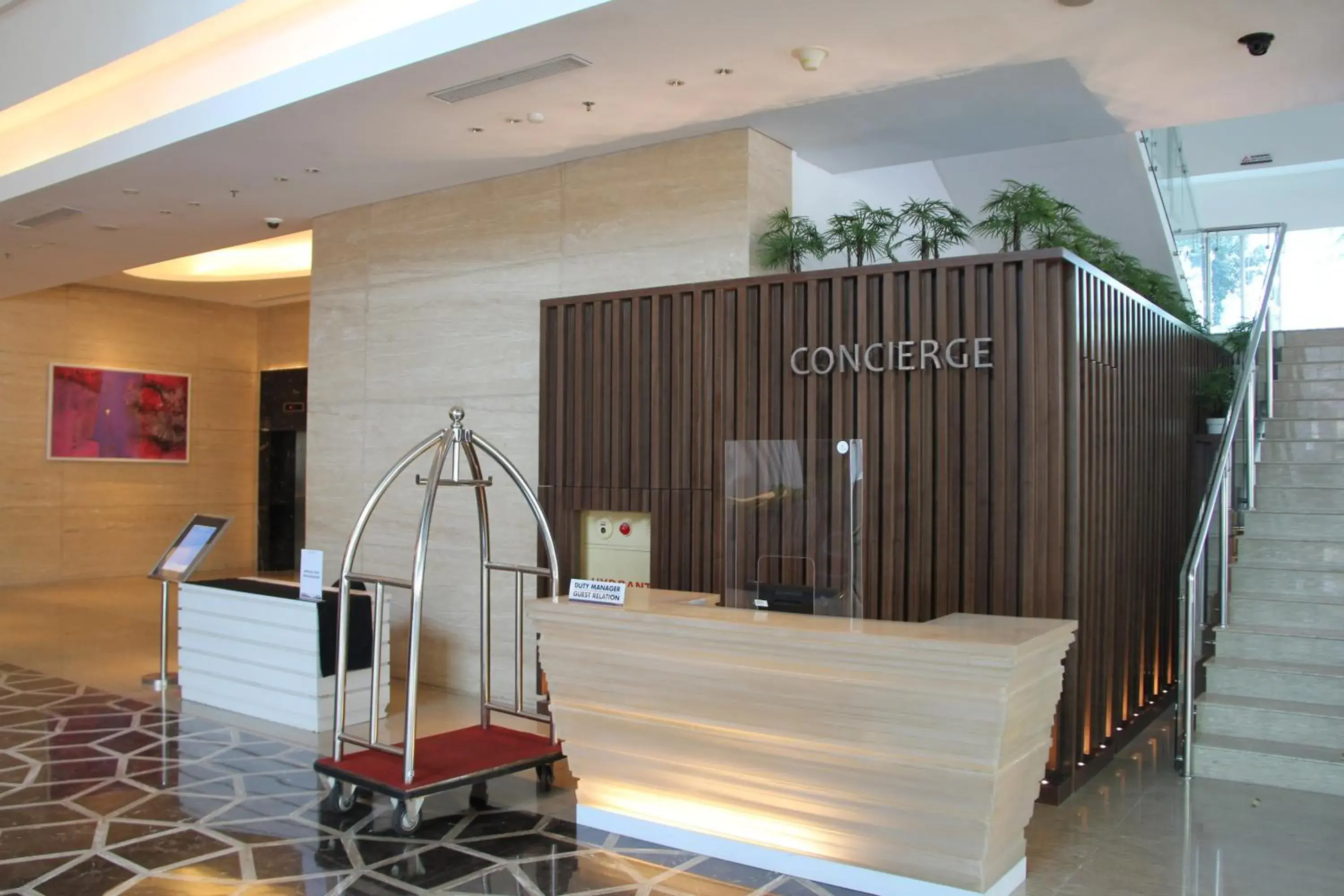 Lobby/Reception in Js Luwansa Hotel & Convention Center