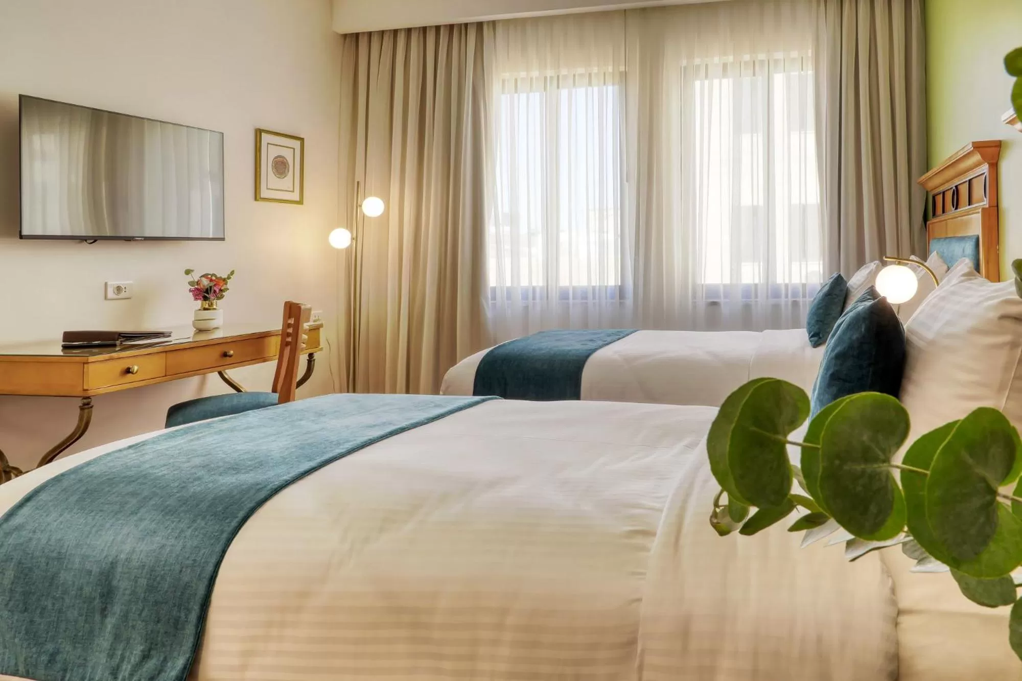 Bedroom, Bed in The Liwan Hotel