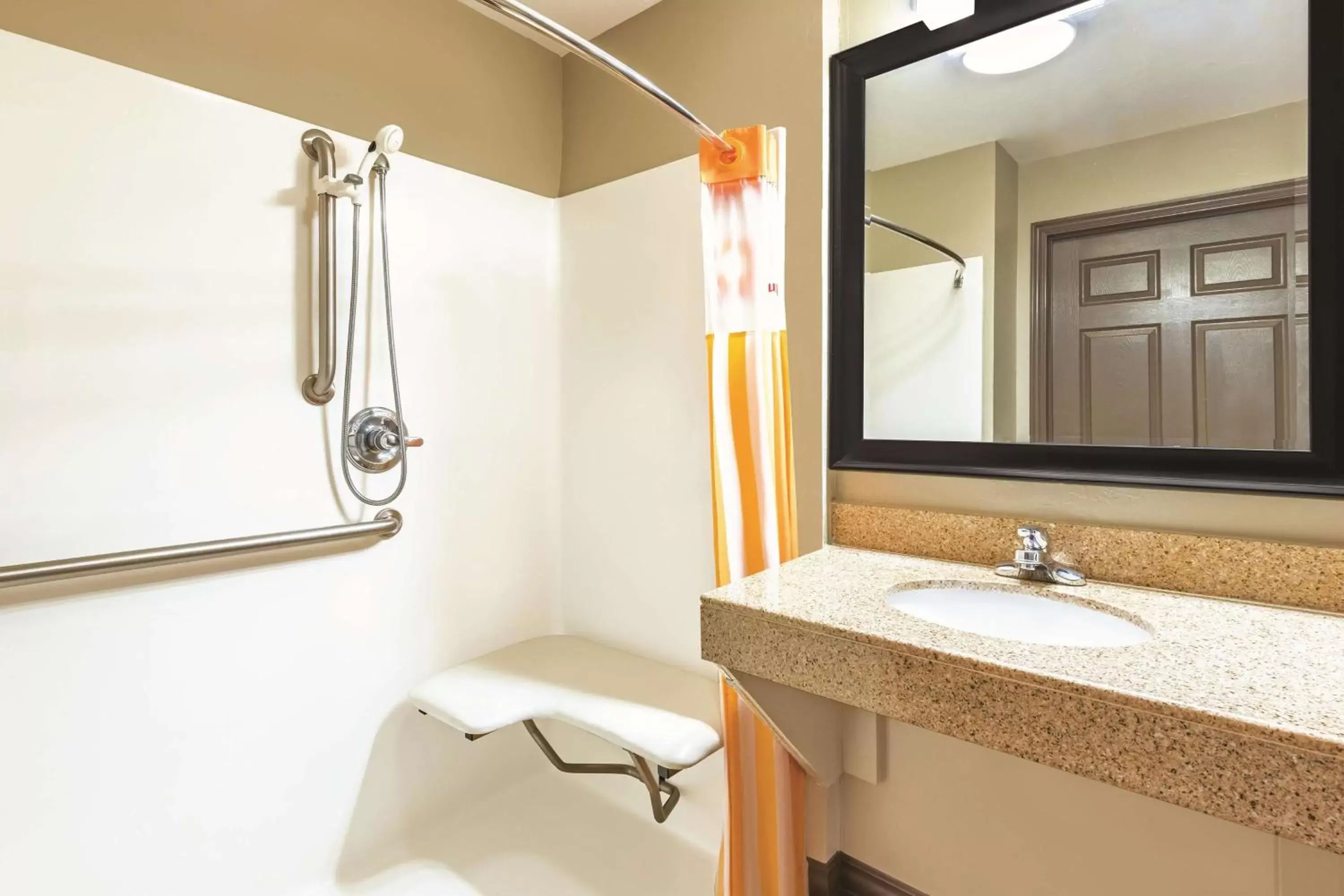 Photo of the whole room, Bathroom in La Quinta by Wyndham Oklahoma City - Moore