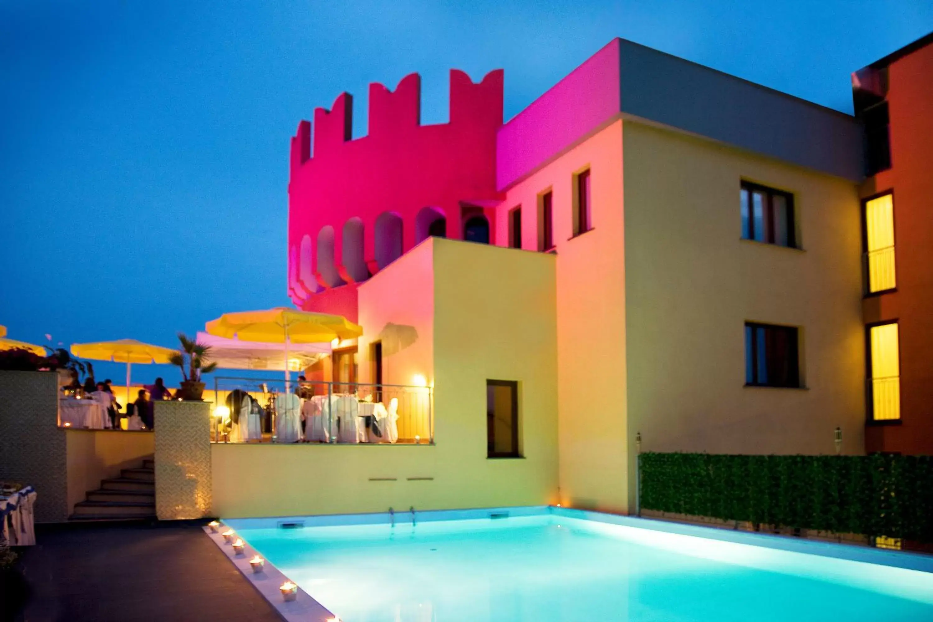 Facade/entrance, Swimming Pool in Hotel il Castelletto