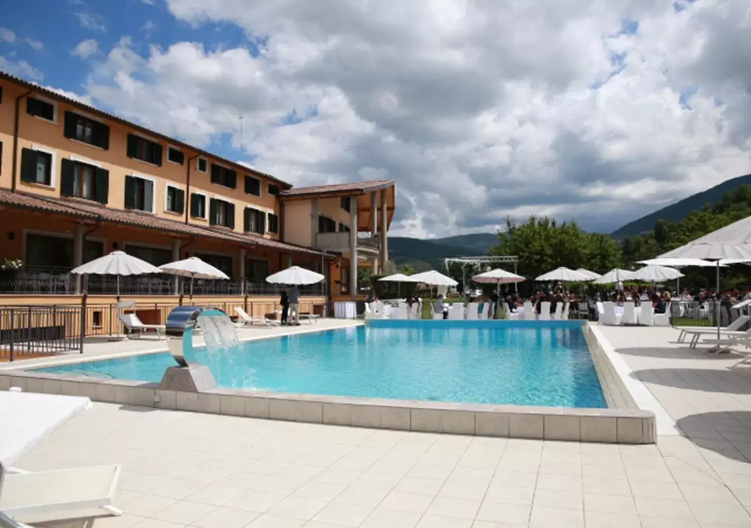 Swimming Pool in Grand Hotel Elite