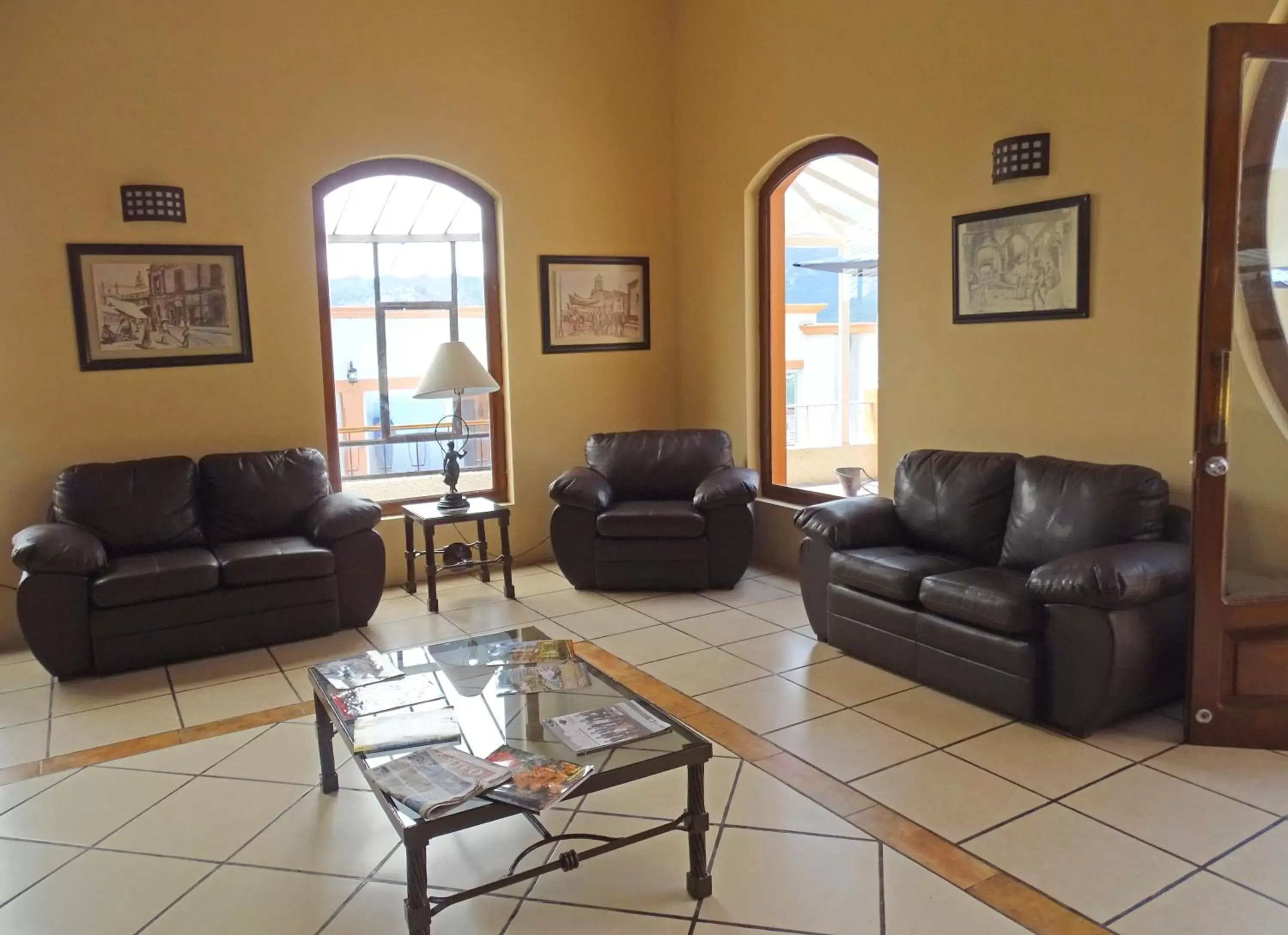 Lobby or reception, Seating Area in Hotel Paseo de la Presa