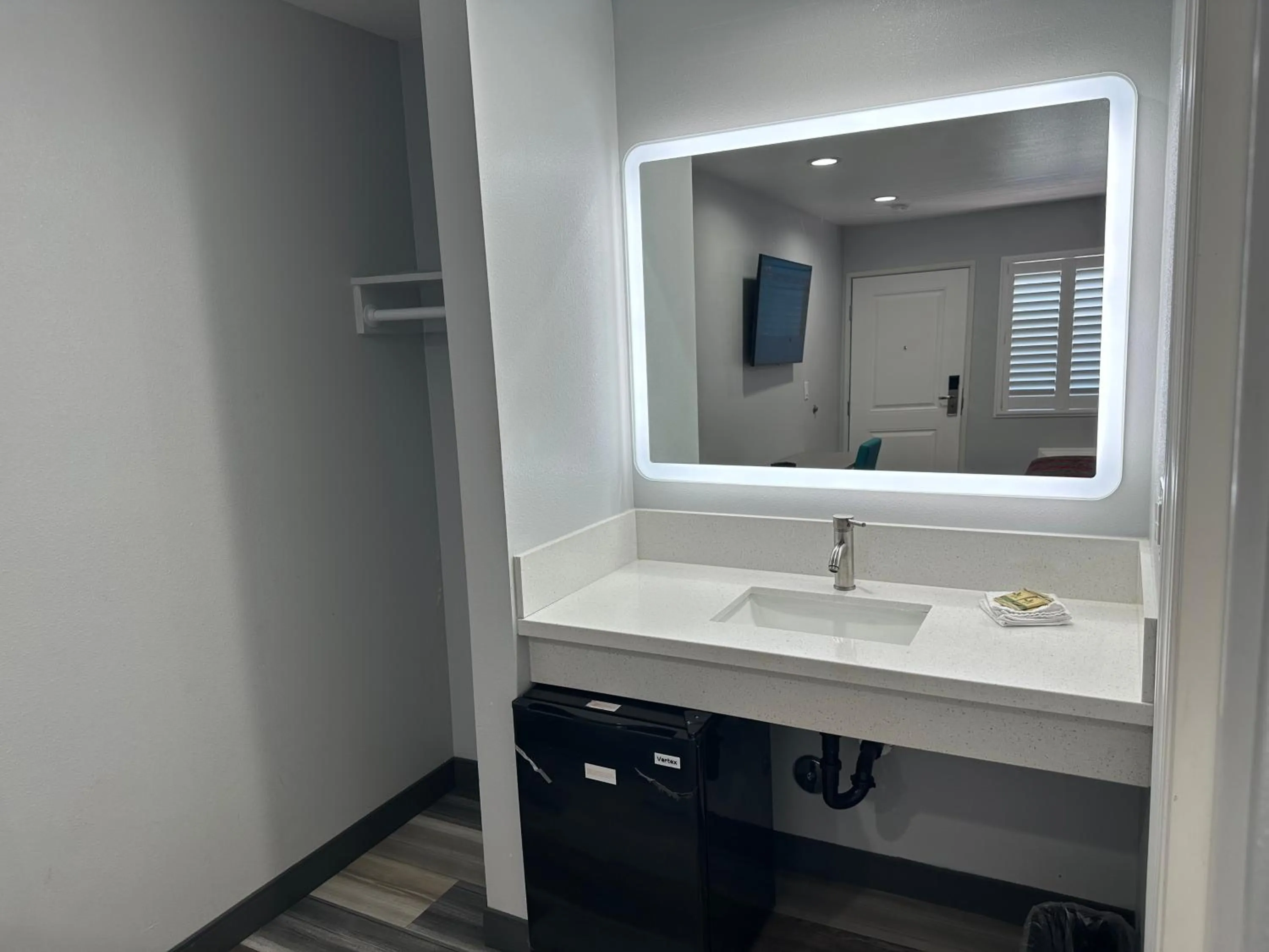 Sahara Inn - Los Angeles