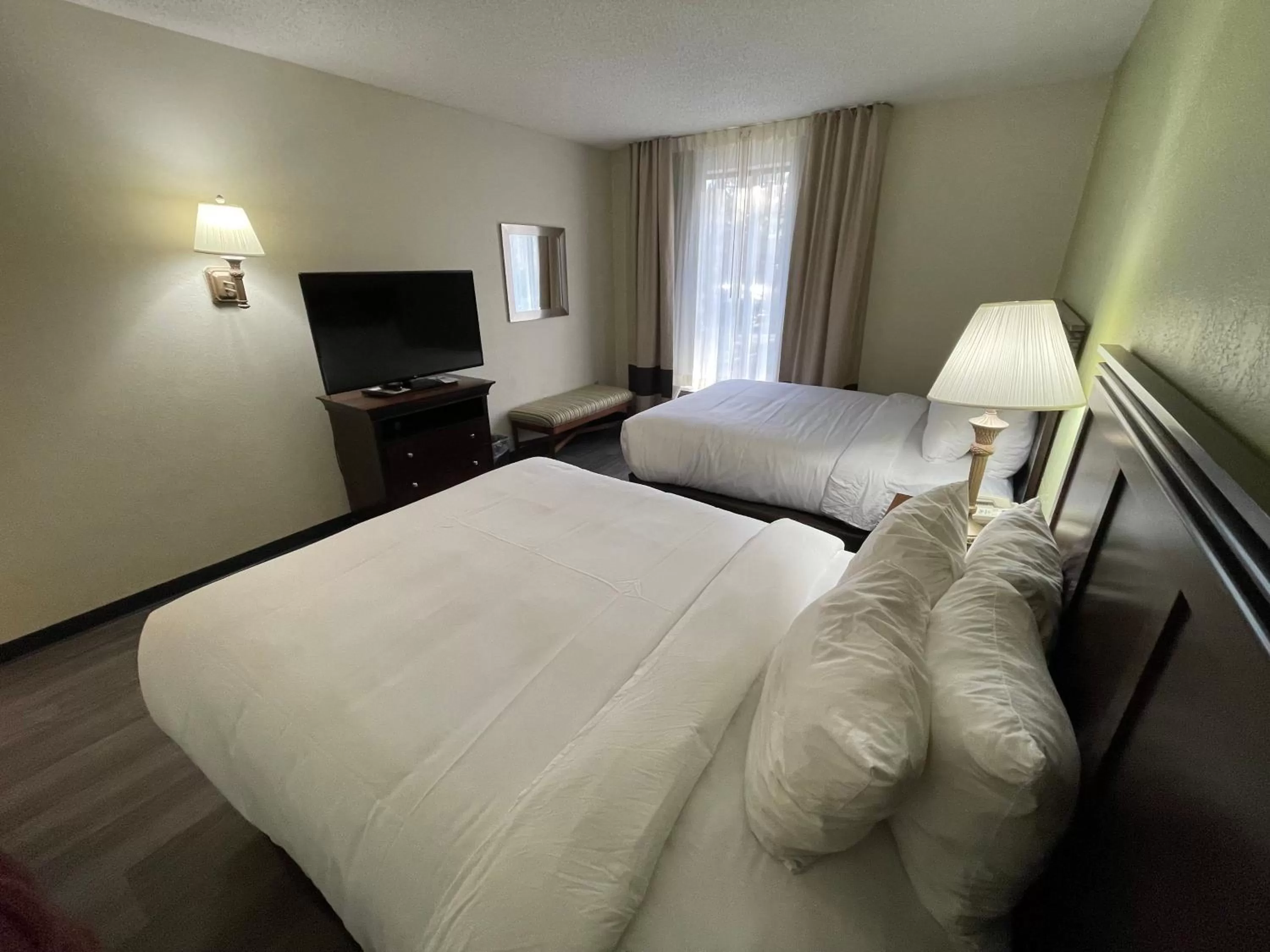 Bed in Comfort Inn Pinehurst - Southern Pines