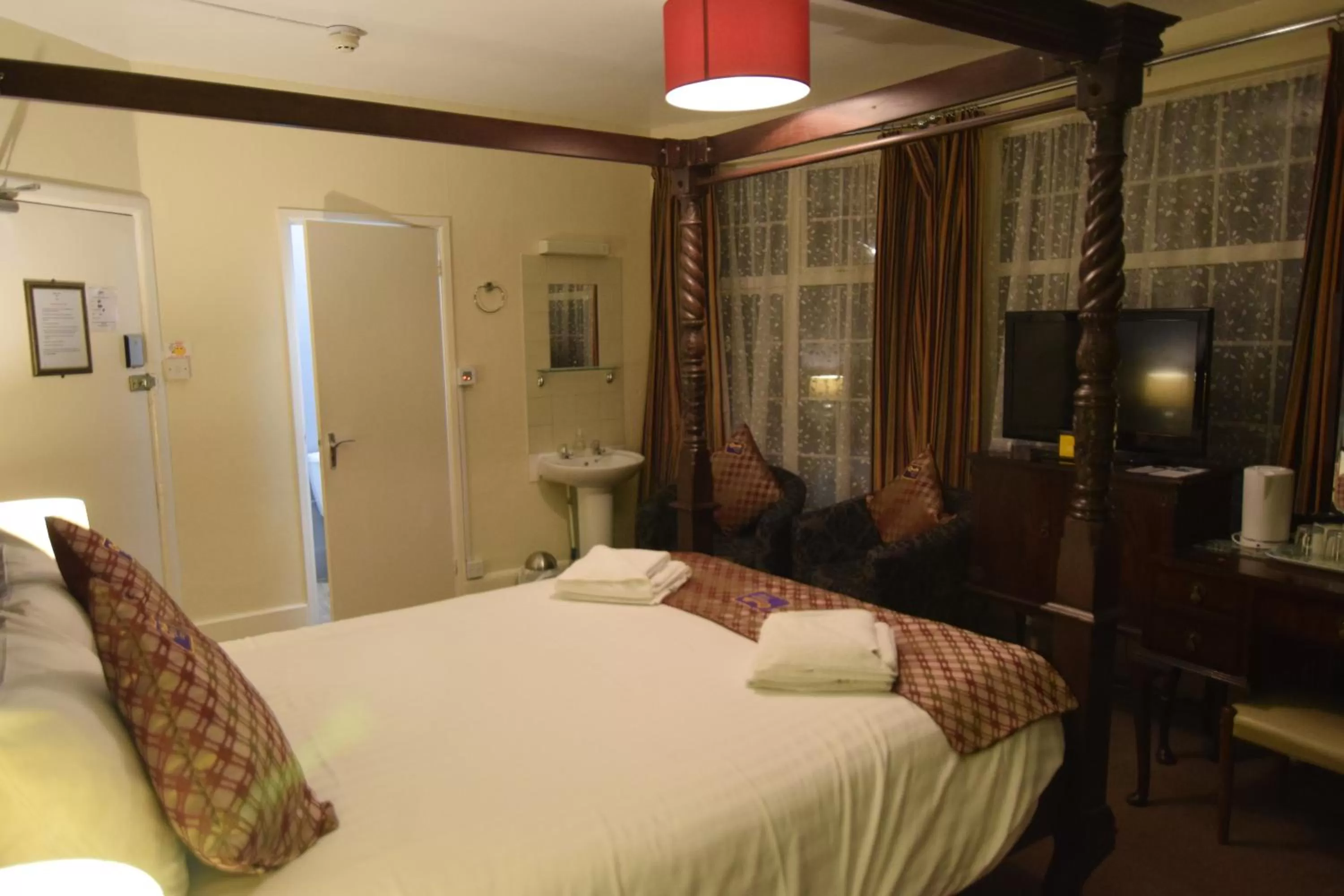 Decorative detail, Bed in Castle Lodge