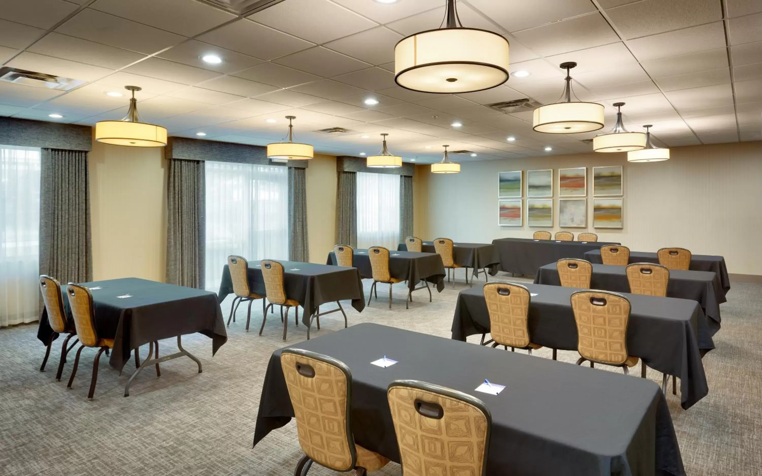 Meeting/conference room in Holiday Inn Express & Suites American Fork - North Provo, an IHG Hotel
