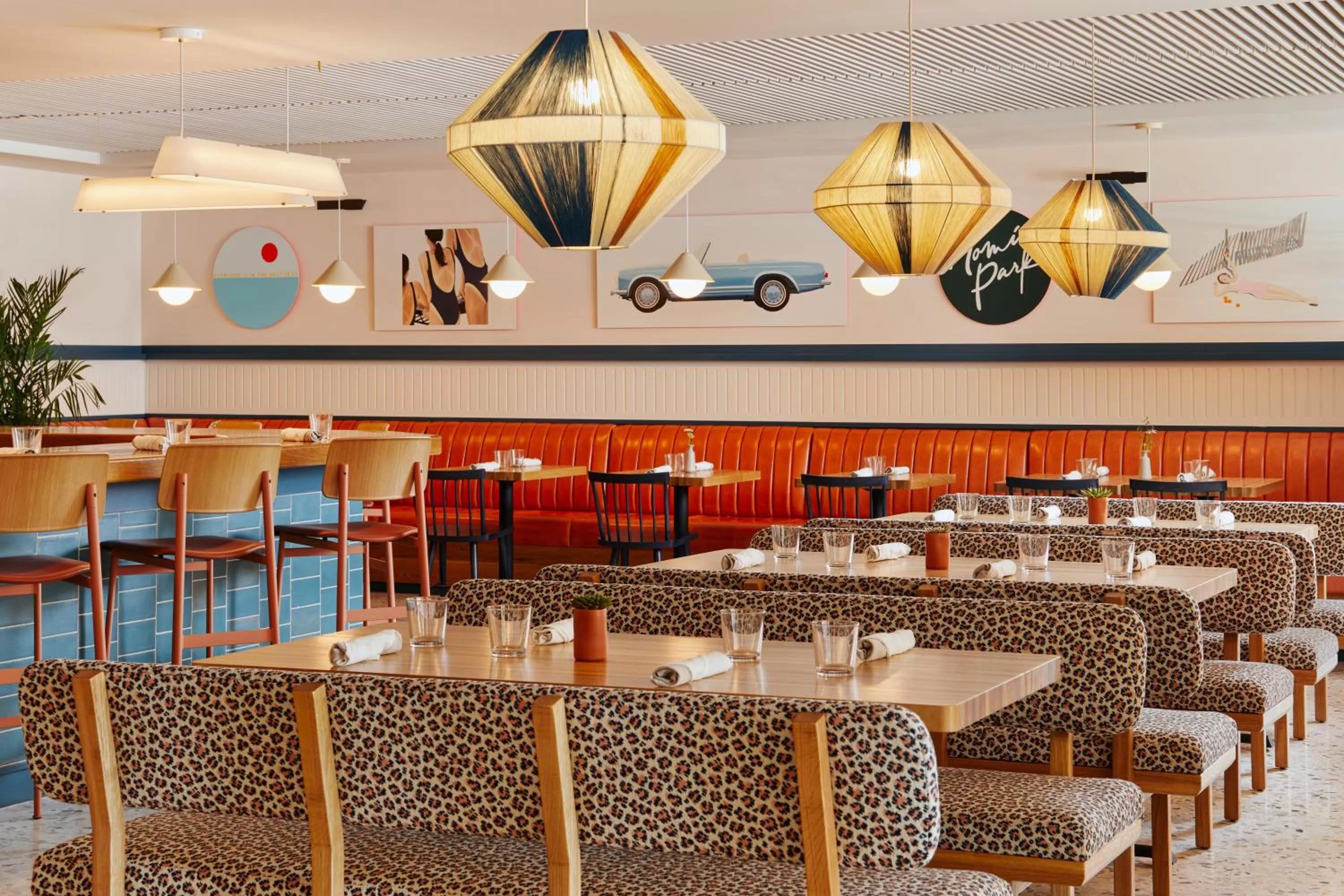 Restaurant/places to eat in Wayfinder Newport