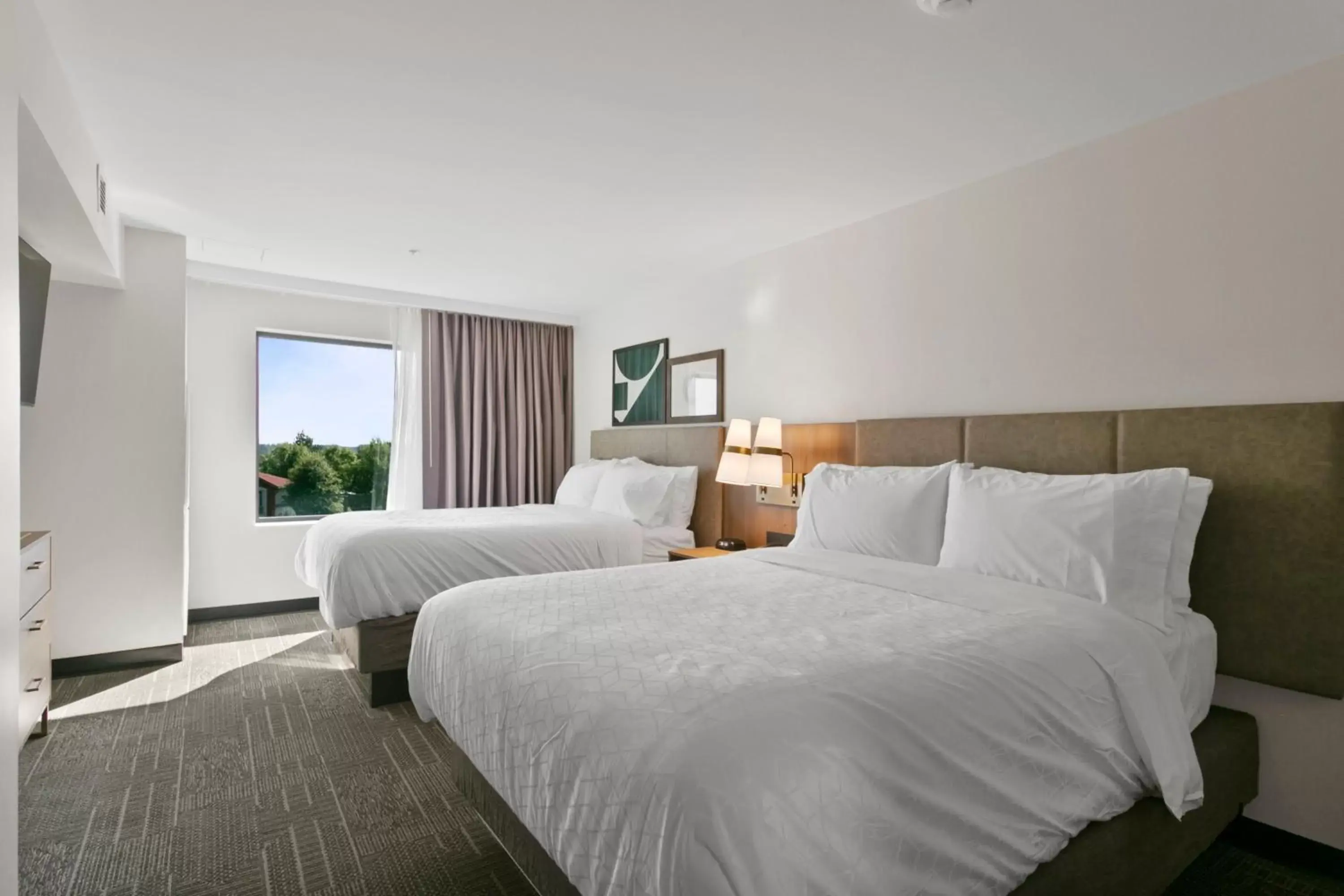 Photo of the whole room, Bed in Staybridge Suites - Atlanta NE - Duluth, an IHG Hotel