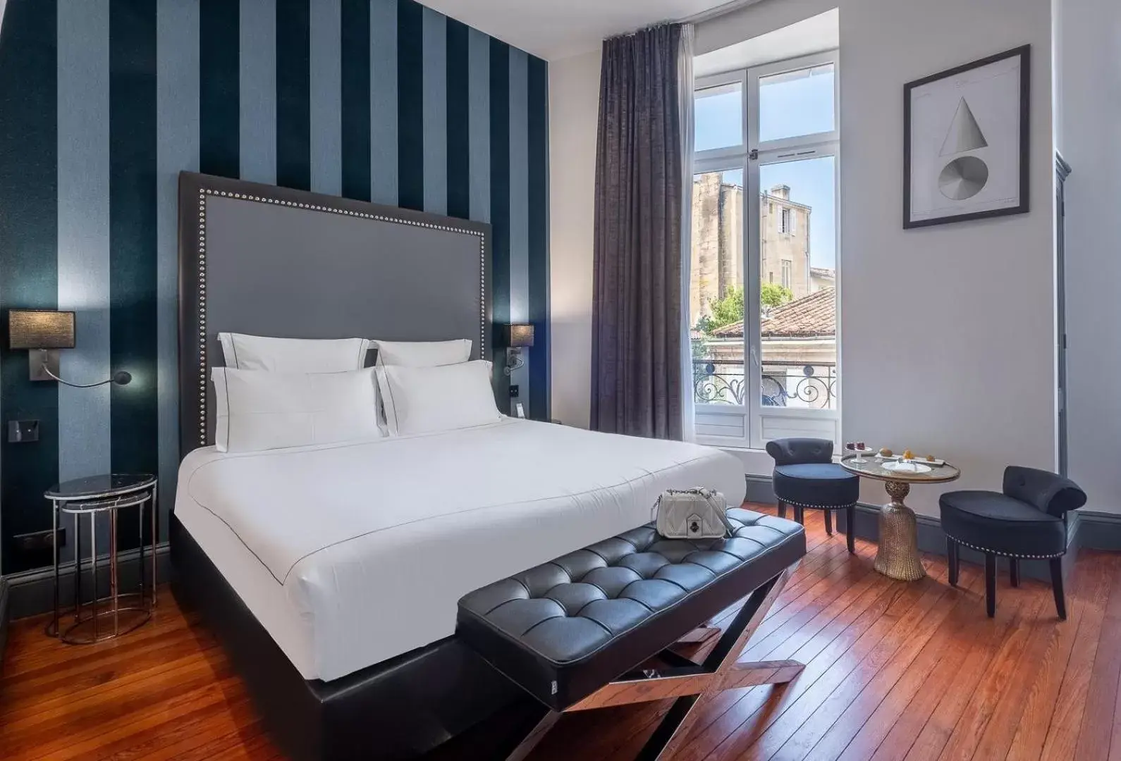 Bedroom, Bed in Le Palais Gallien Hôtel & Spa