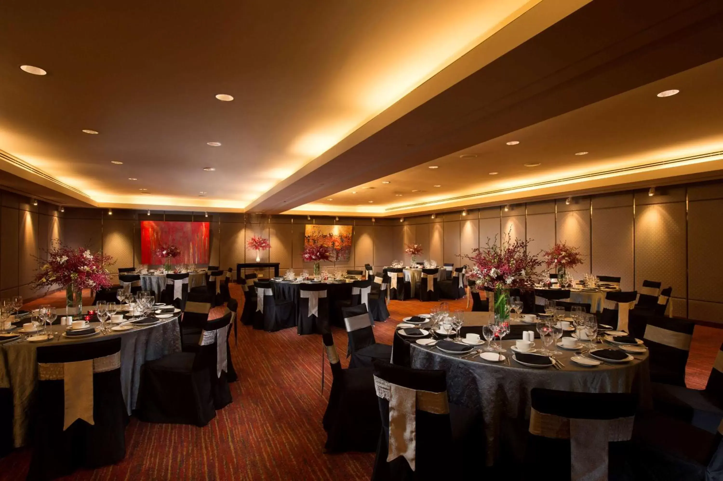 Meeting/conference room, Restaurant/Places to Eat in DoubleTree By Hilton Kuala Lumpur
