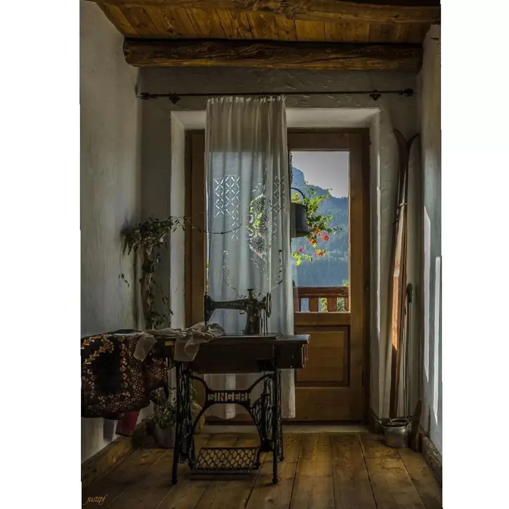 Dining Area in B&B Rossodisera