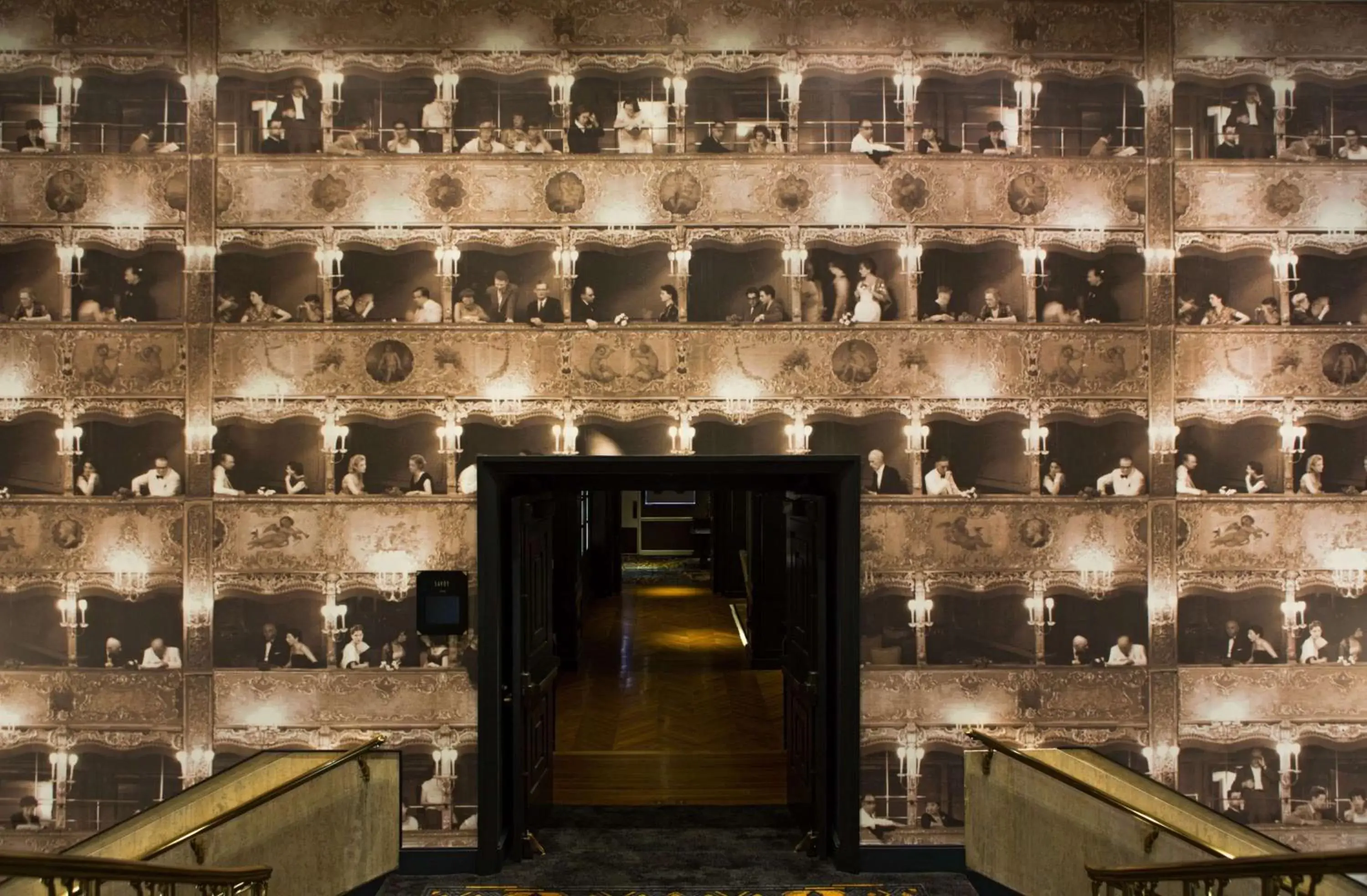 Lobby or reception in The Allegro Royal Sonesta Hotel Chicago Loop