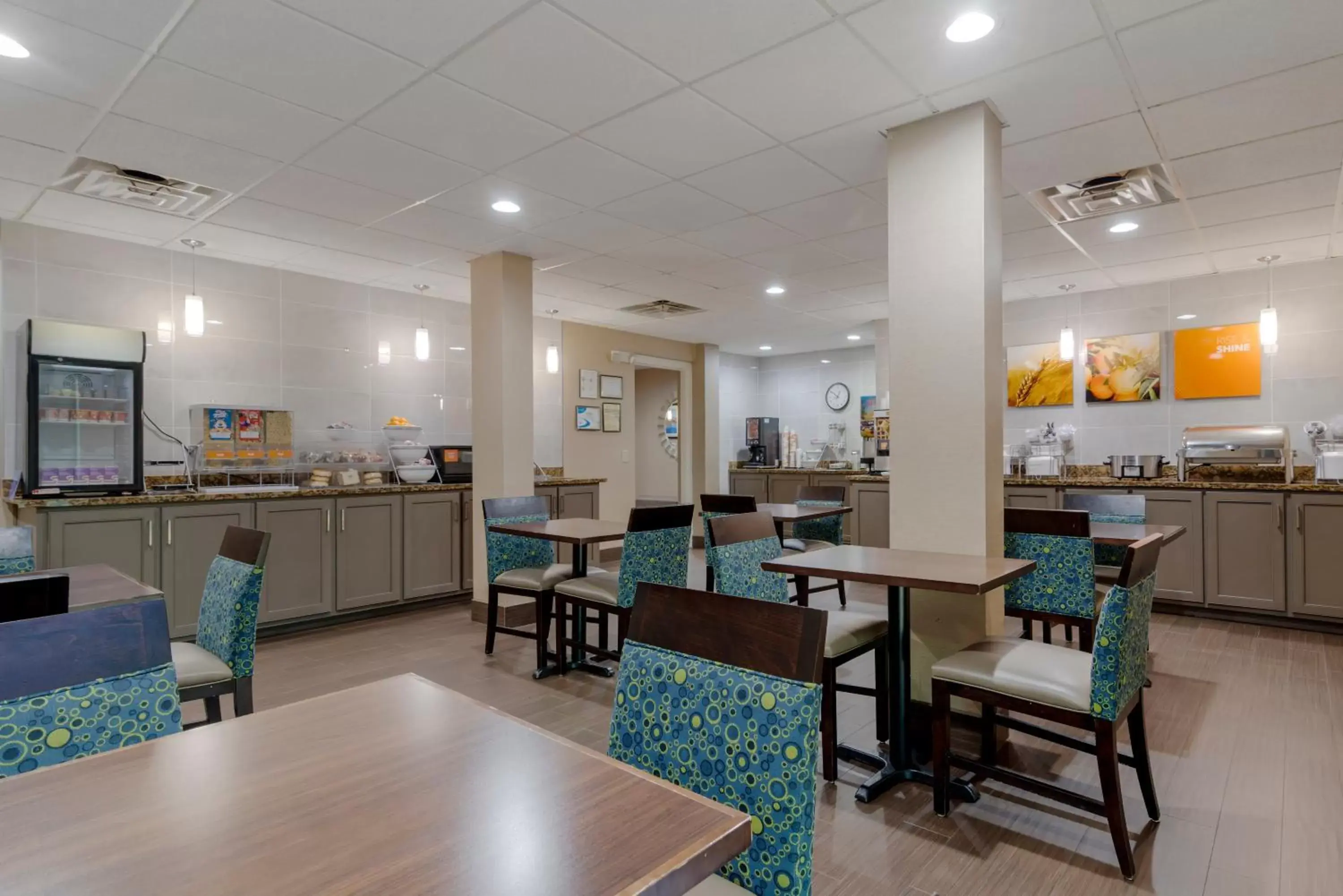 Breakfast, Restaurant/Places to Eat in Comfort Suites Columbus State University Area