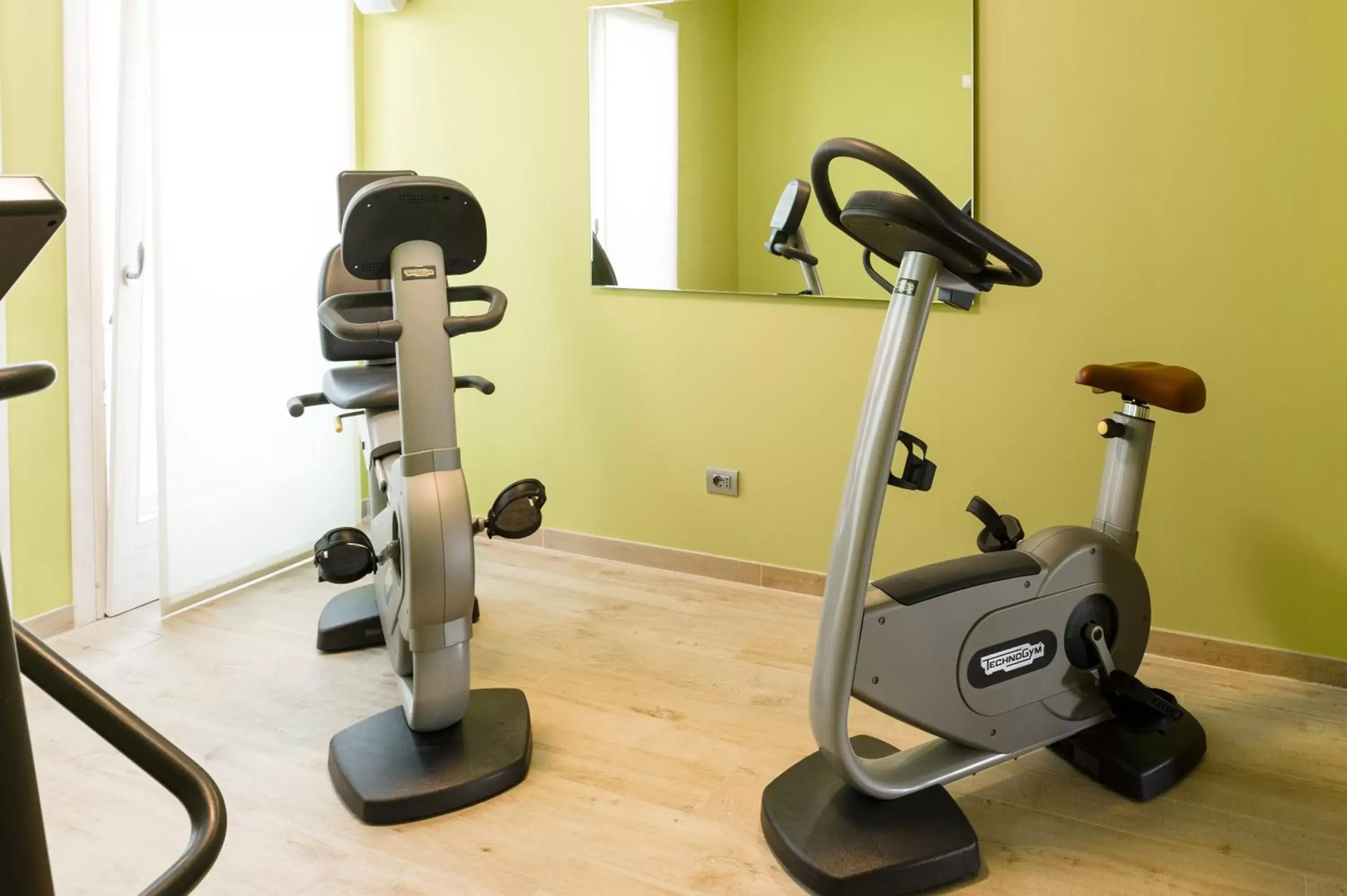 Activities, Fitness Center/Facilities in Bianco Hotel