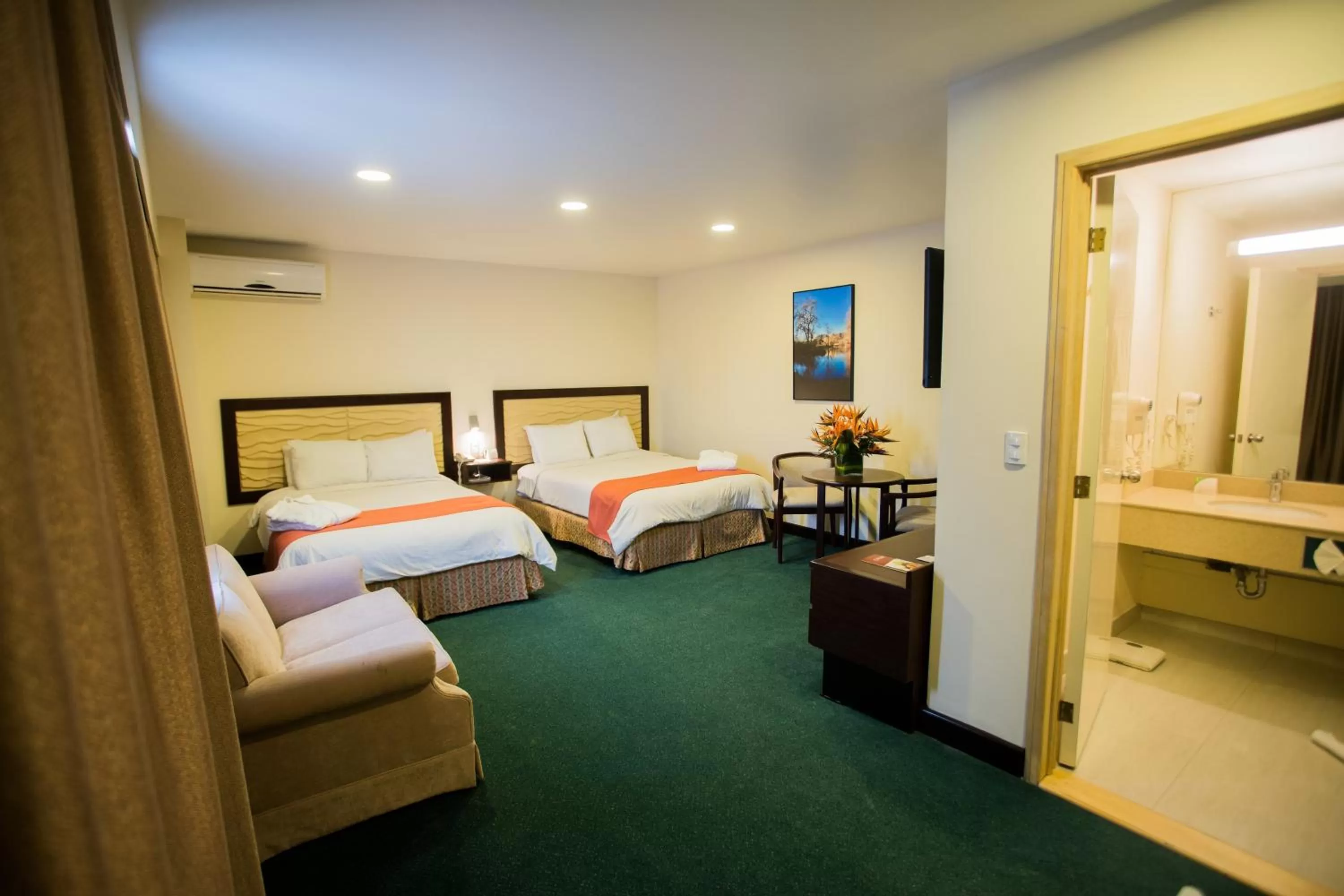 Bed in Best Western Plus Hotel Terraza