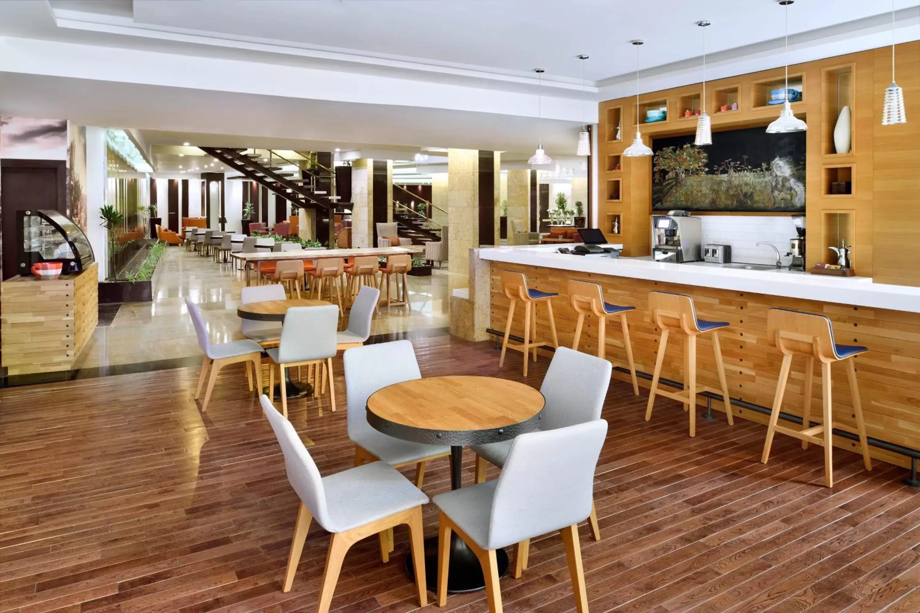 Lobby or reception, Lounge/Bar in Four Points By Sheraton Riyadh Khaldia