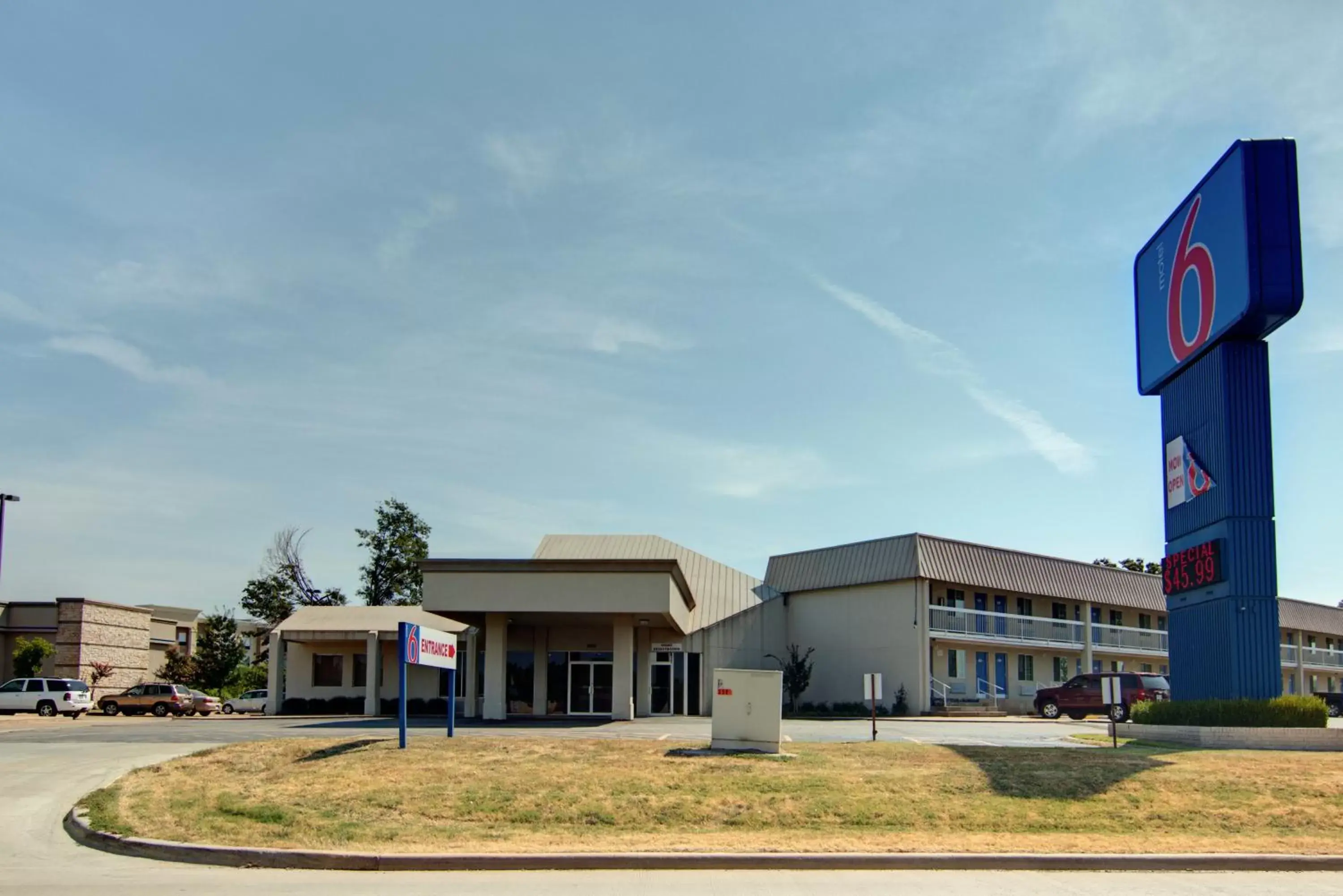 Property Building in Motel 6-Mount Pleasant, TX