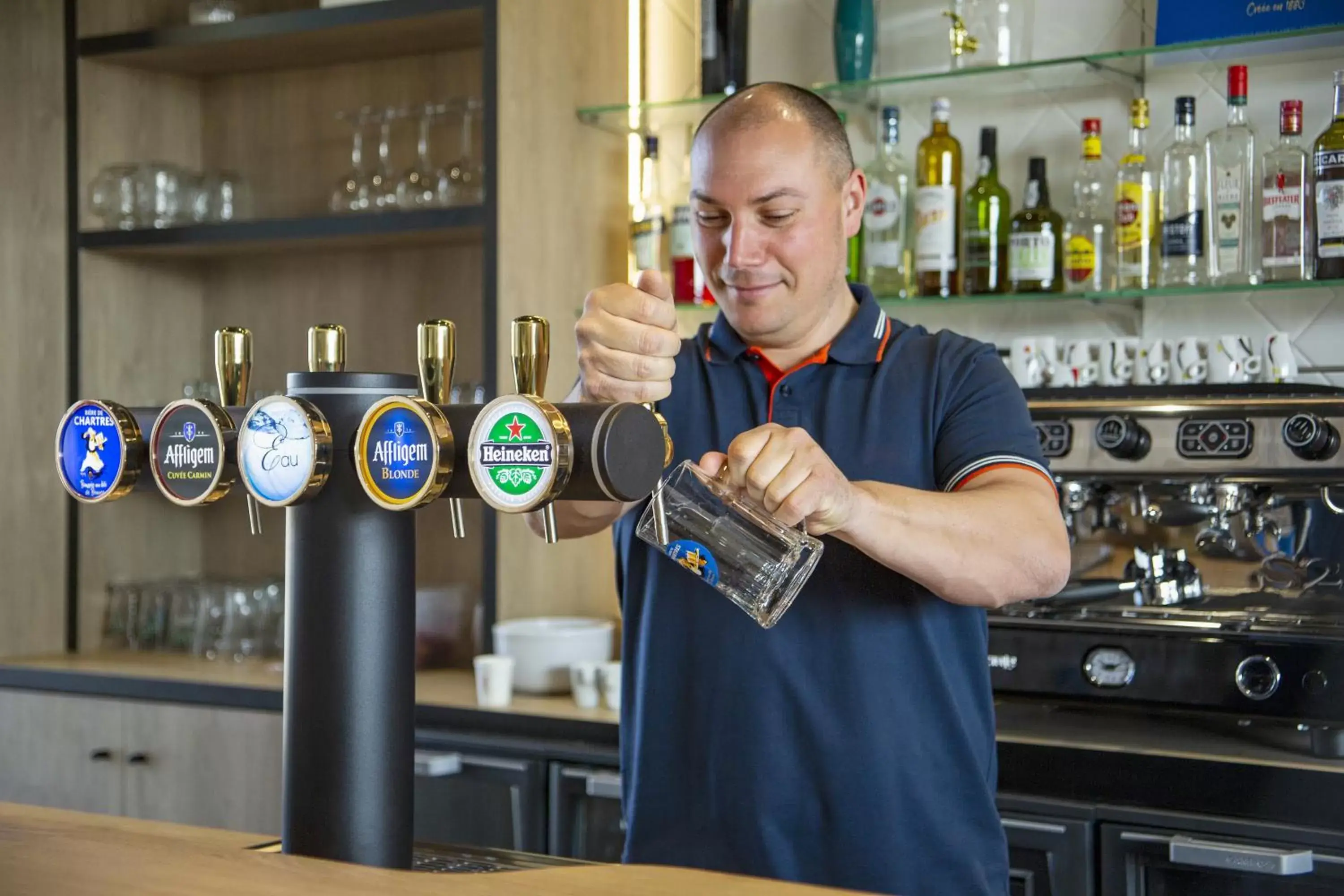 Staff, Lounge/Bar in Campanile Chartres