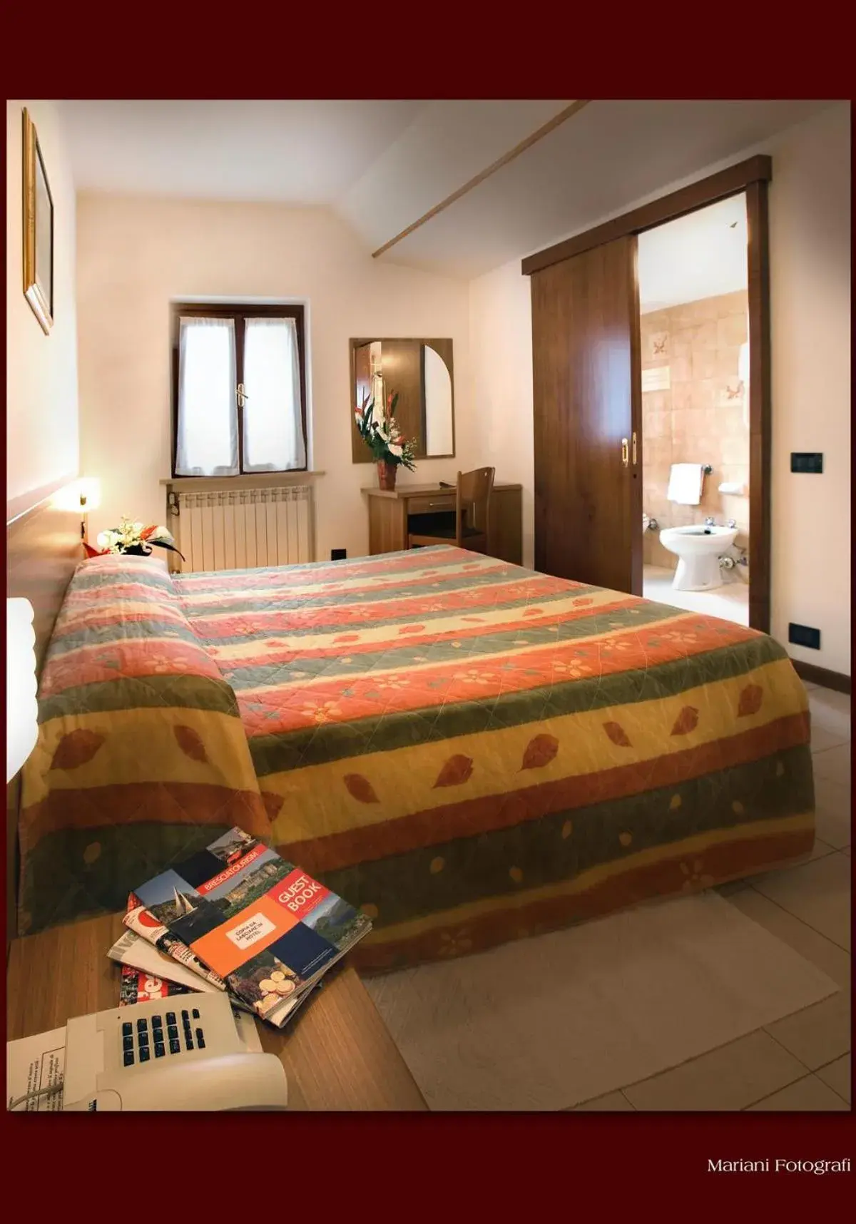 Bed in Albergo Il Castellino