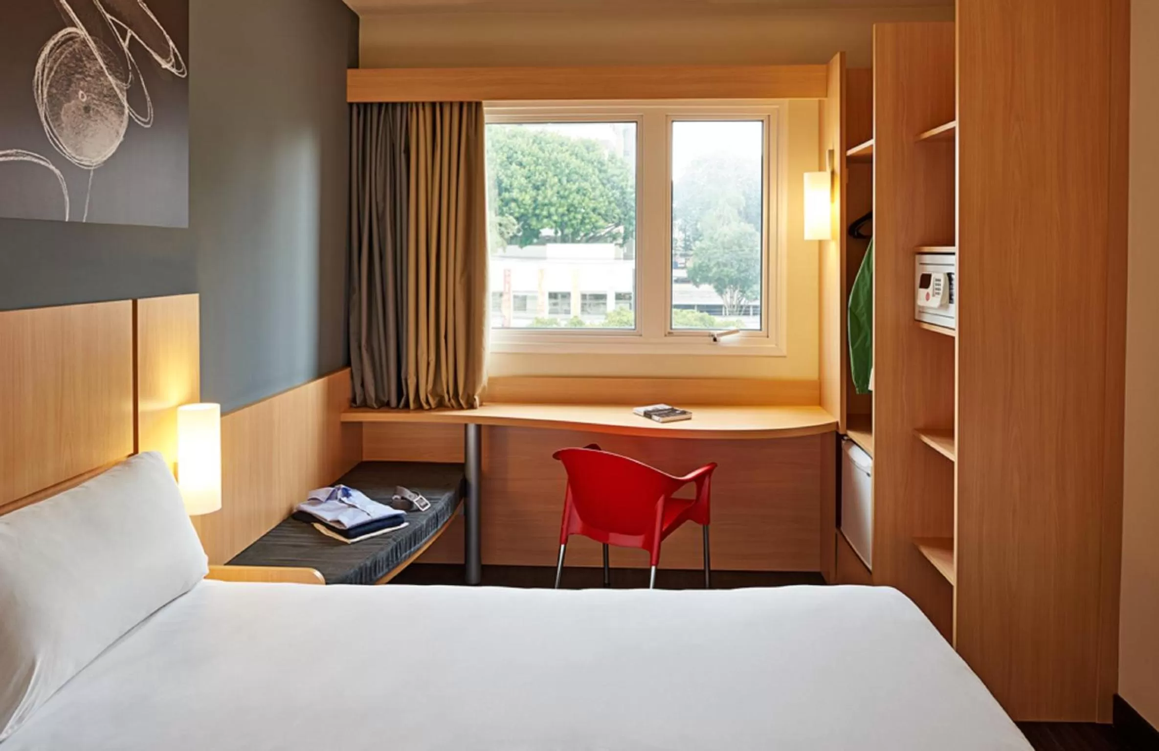 Standard Apartment in ibis Curitiba Batel