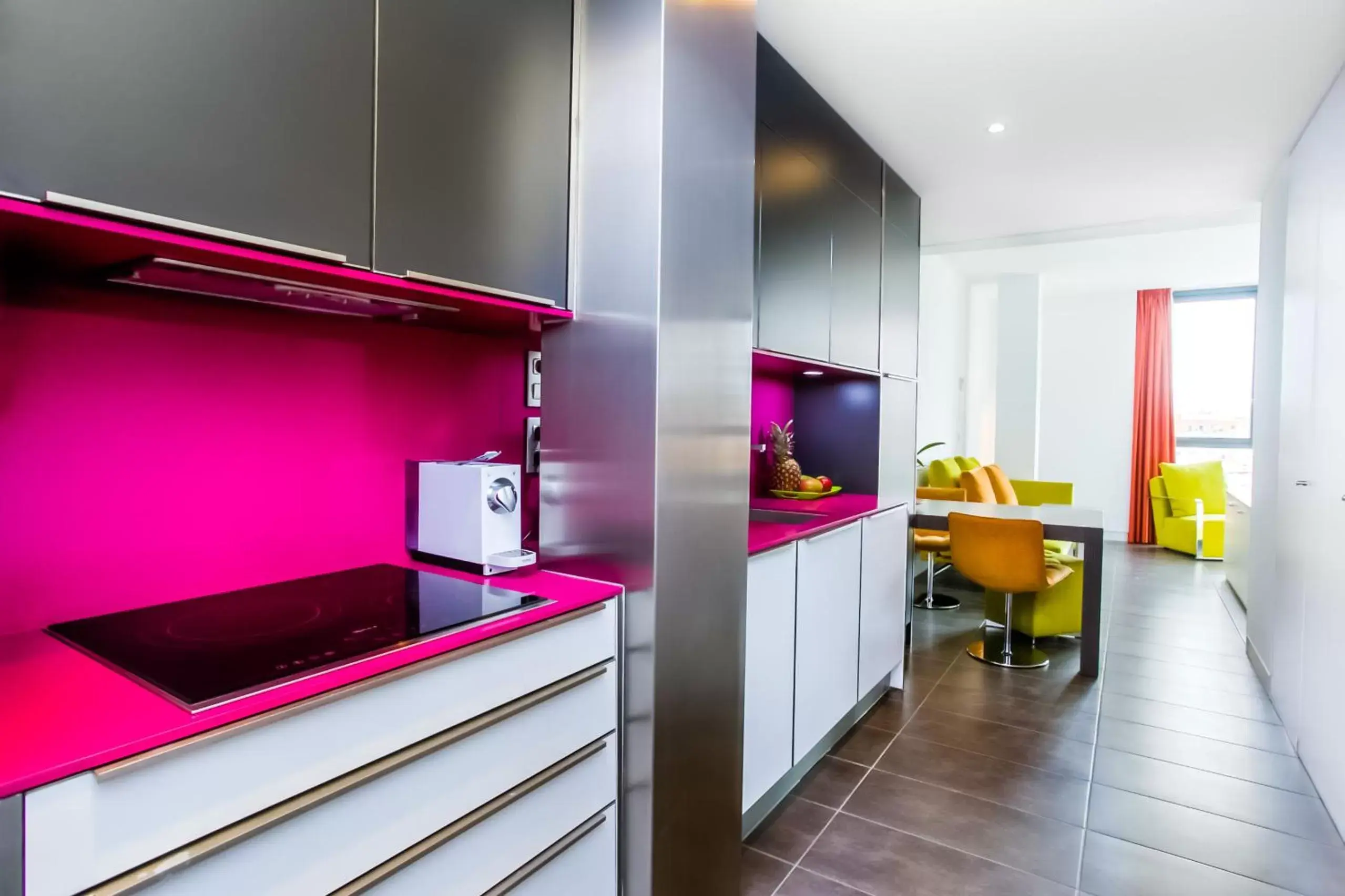Area and facilities, TV/Entertainment Center in Cosmo Apartments Sants