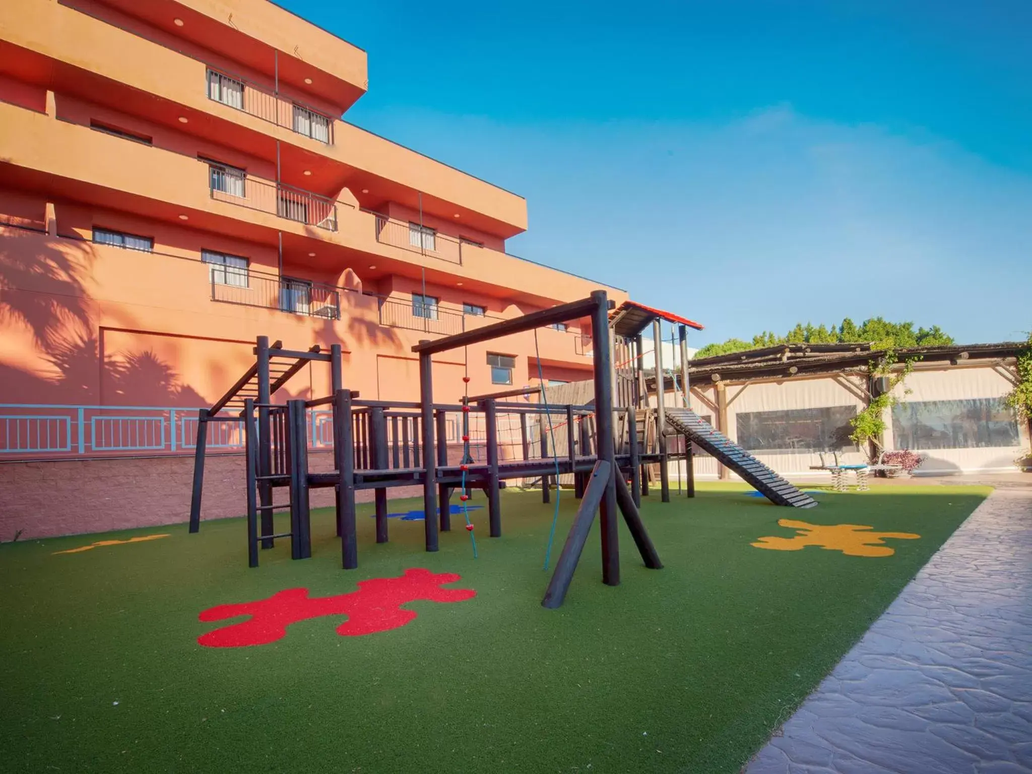 Children play ground, Children's Play Area in Fuengirola Beach Apartamentos Turísticos