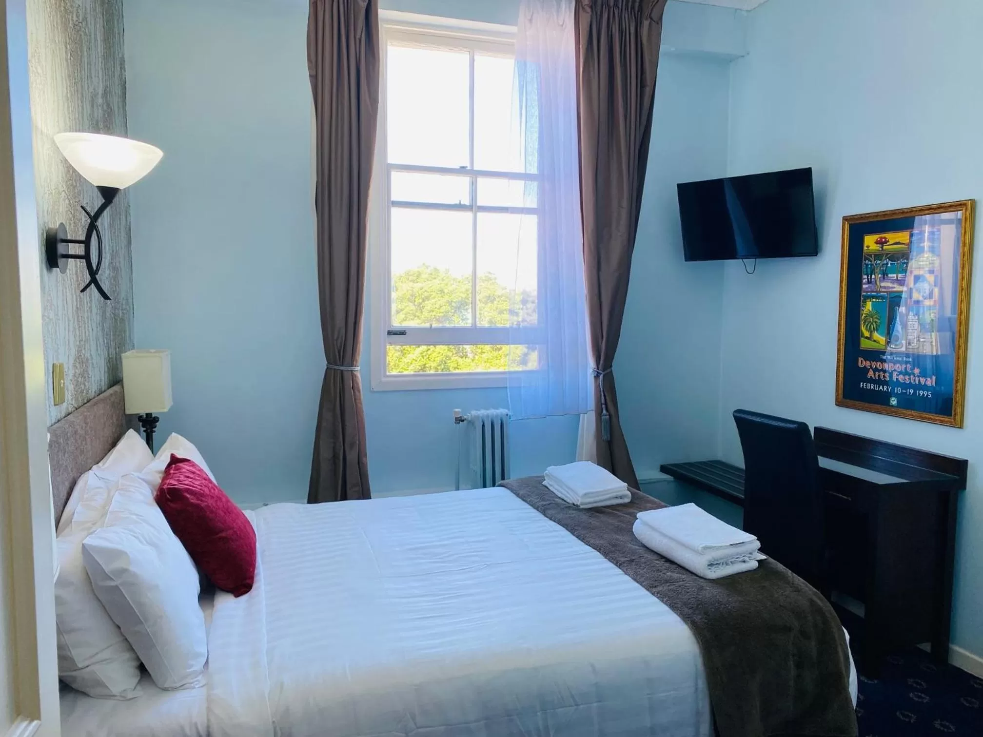 Bed in The Esplanade Hotel