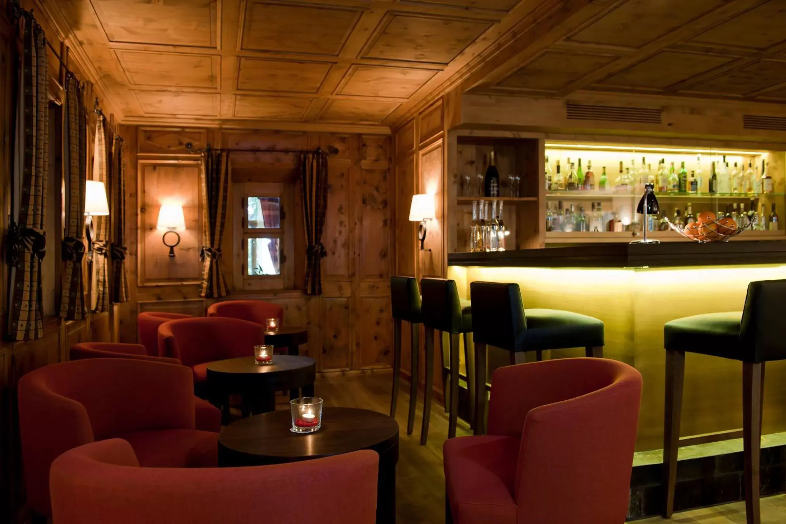 Lounge or bar, Lounge/Bar in Soldanella by Hotel Adula