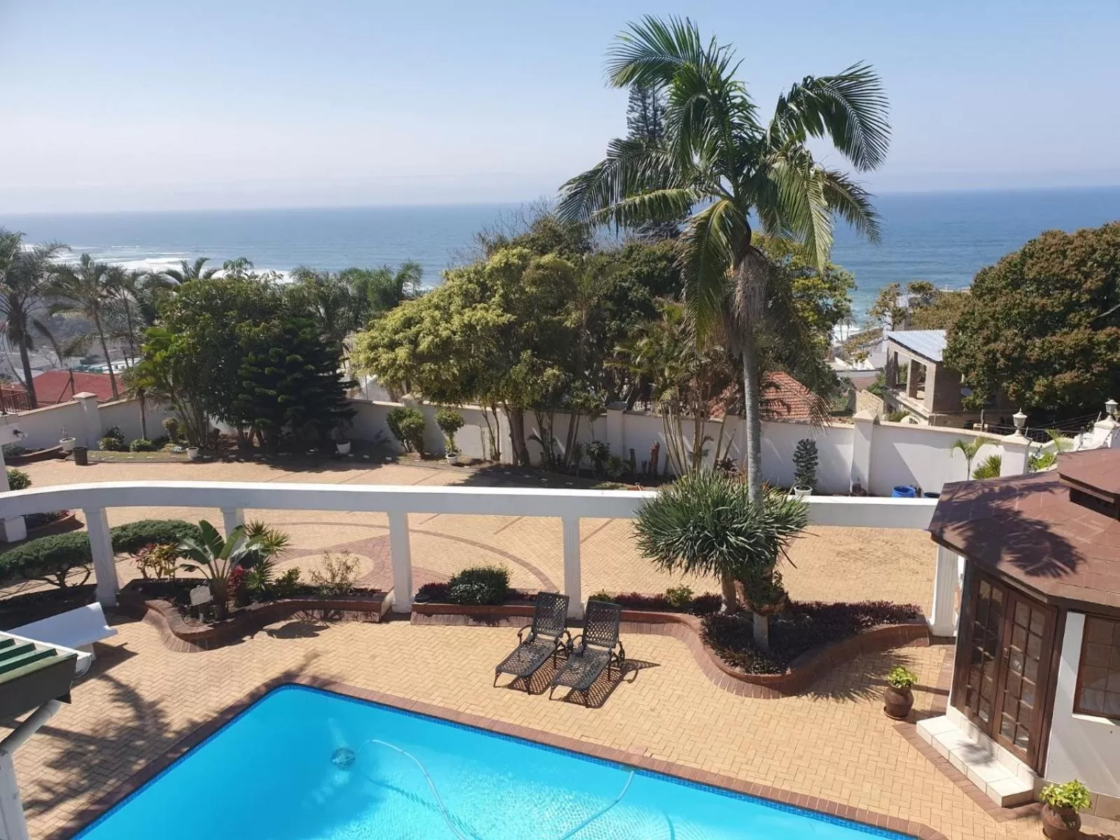 Ingwe Manor Guesthouse