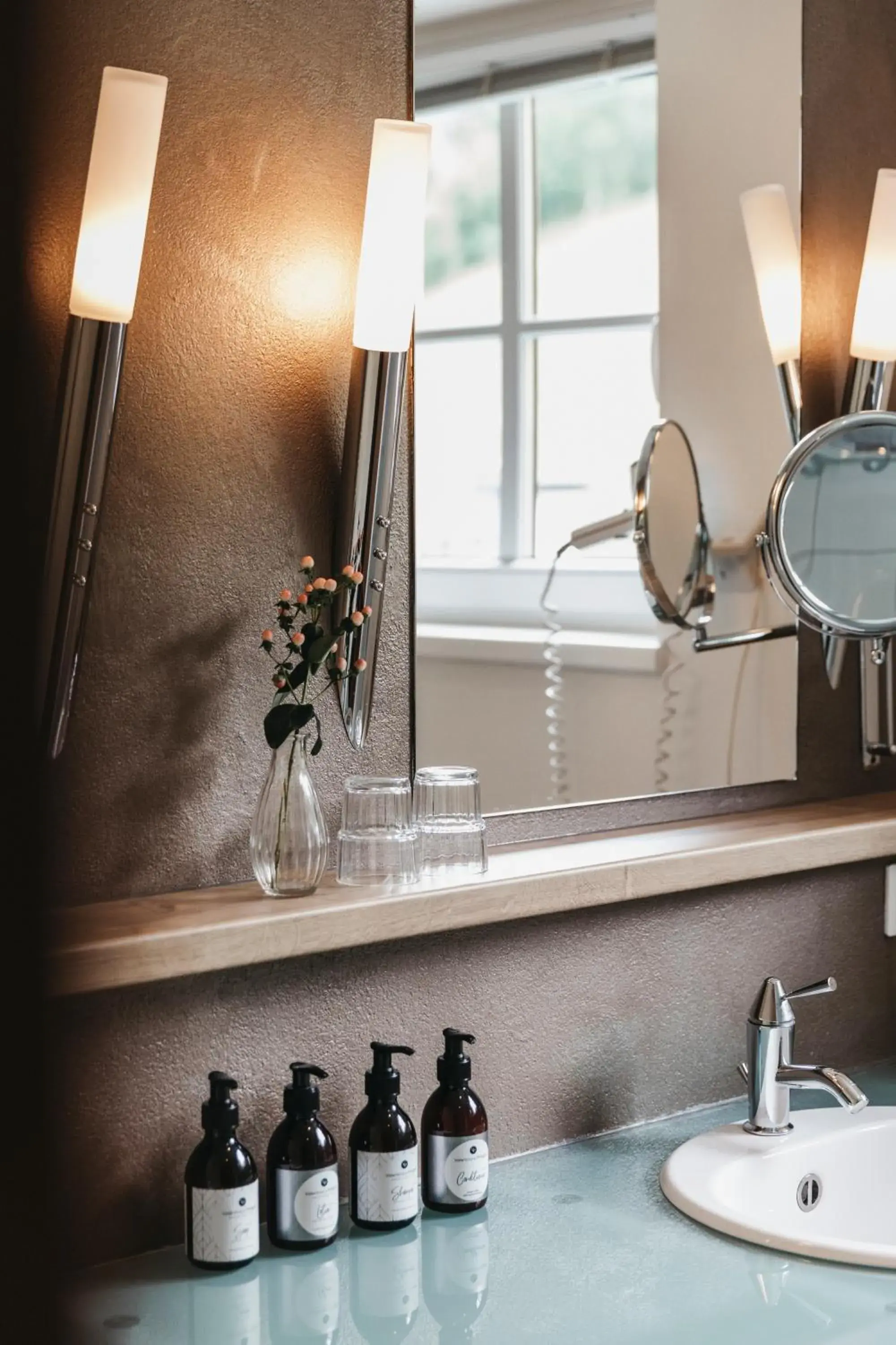 Double Room with Mountain View in Sonnhof Alpendorf - an adults only place Double Room with Mountain View in Sonnhof Alpendorf - an adults only place