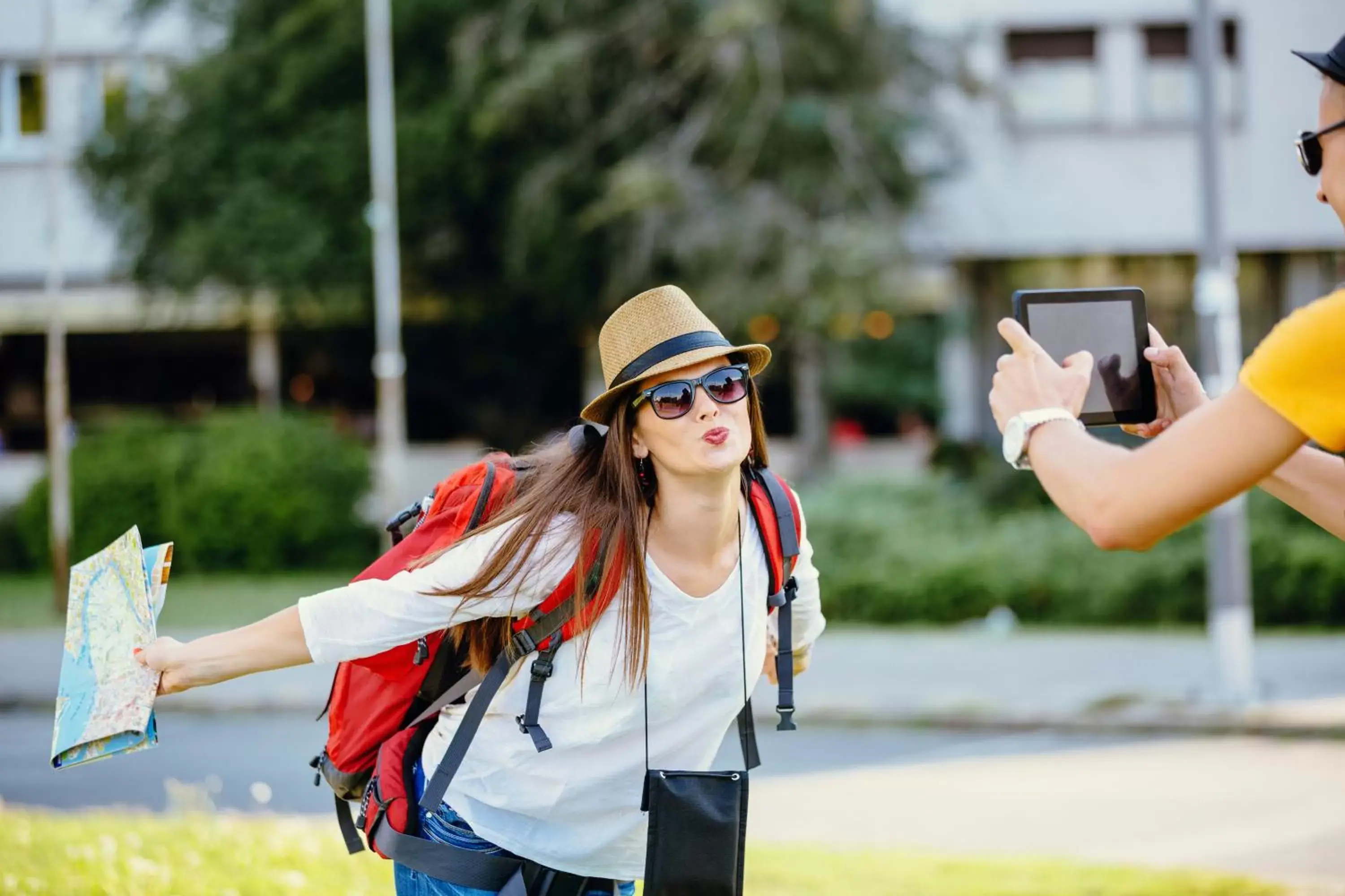 People in Elba Vecindario Aeropuerto Business & Convention Hotel