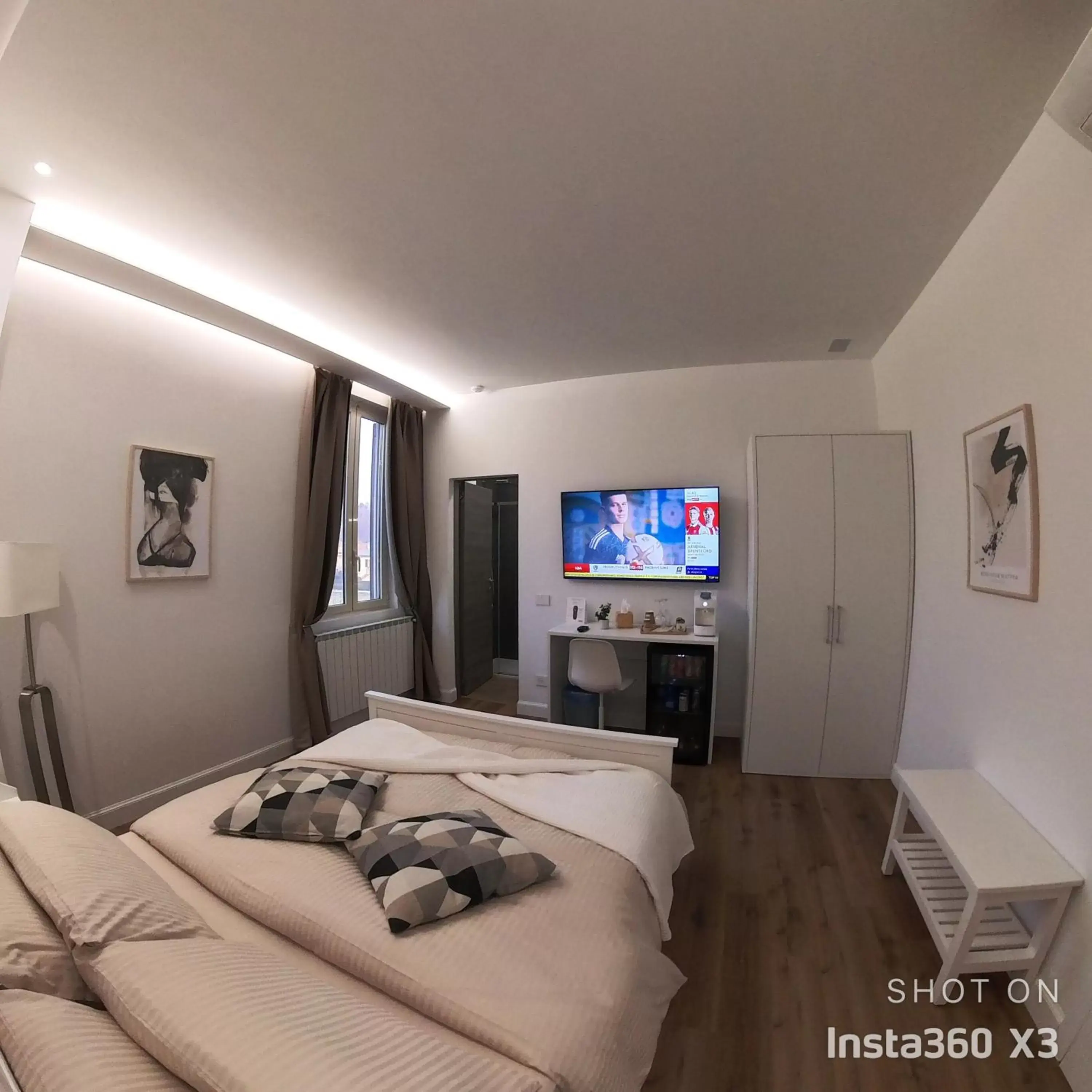 Bedroom, Bed in Cozy Living Bergamo
