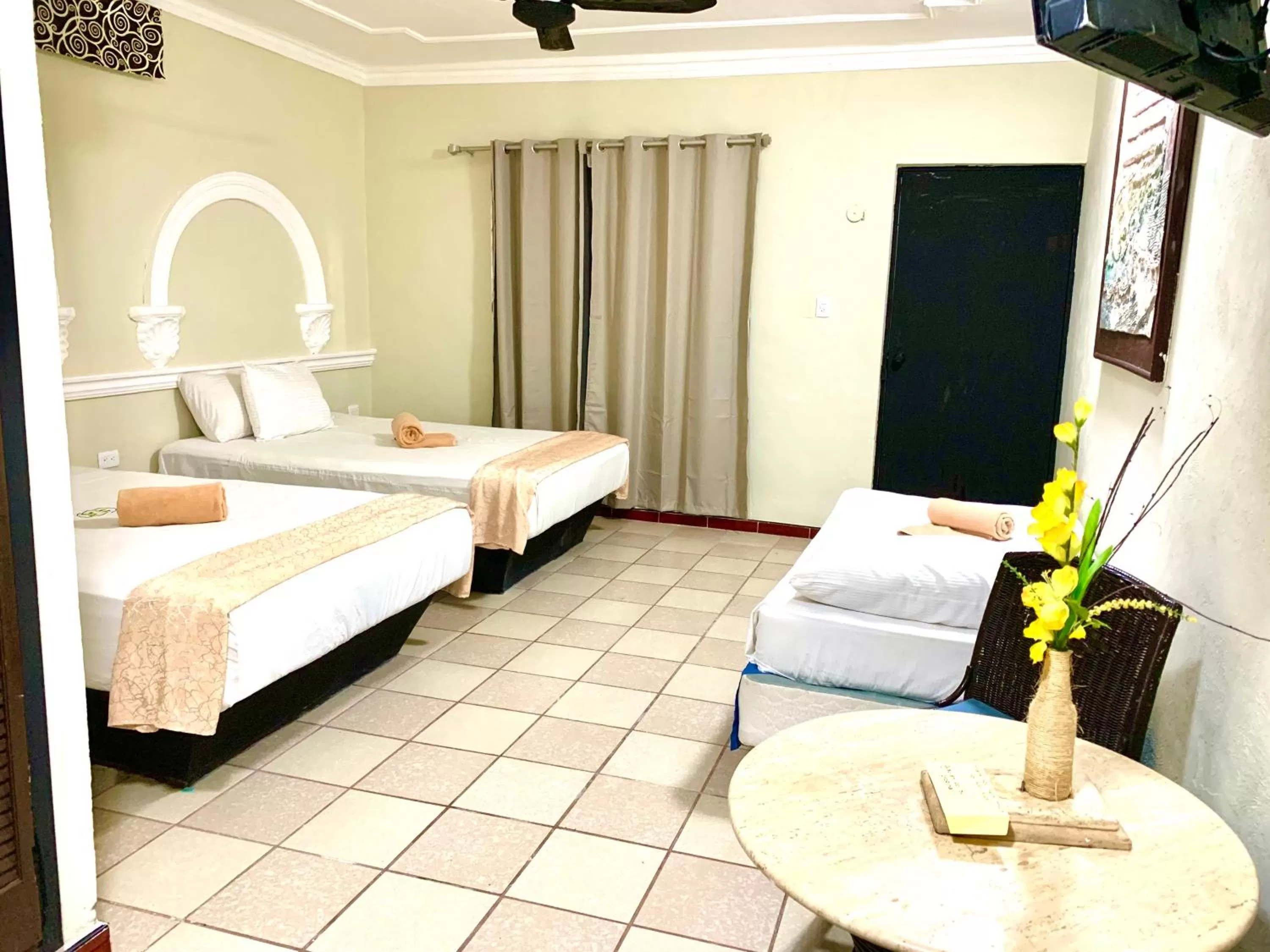 Bed in Hotel Green River