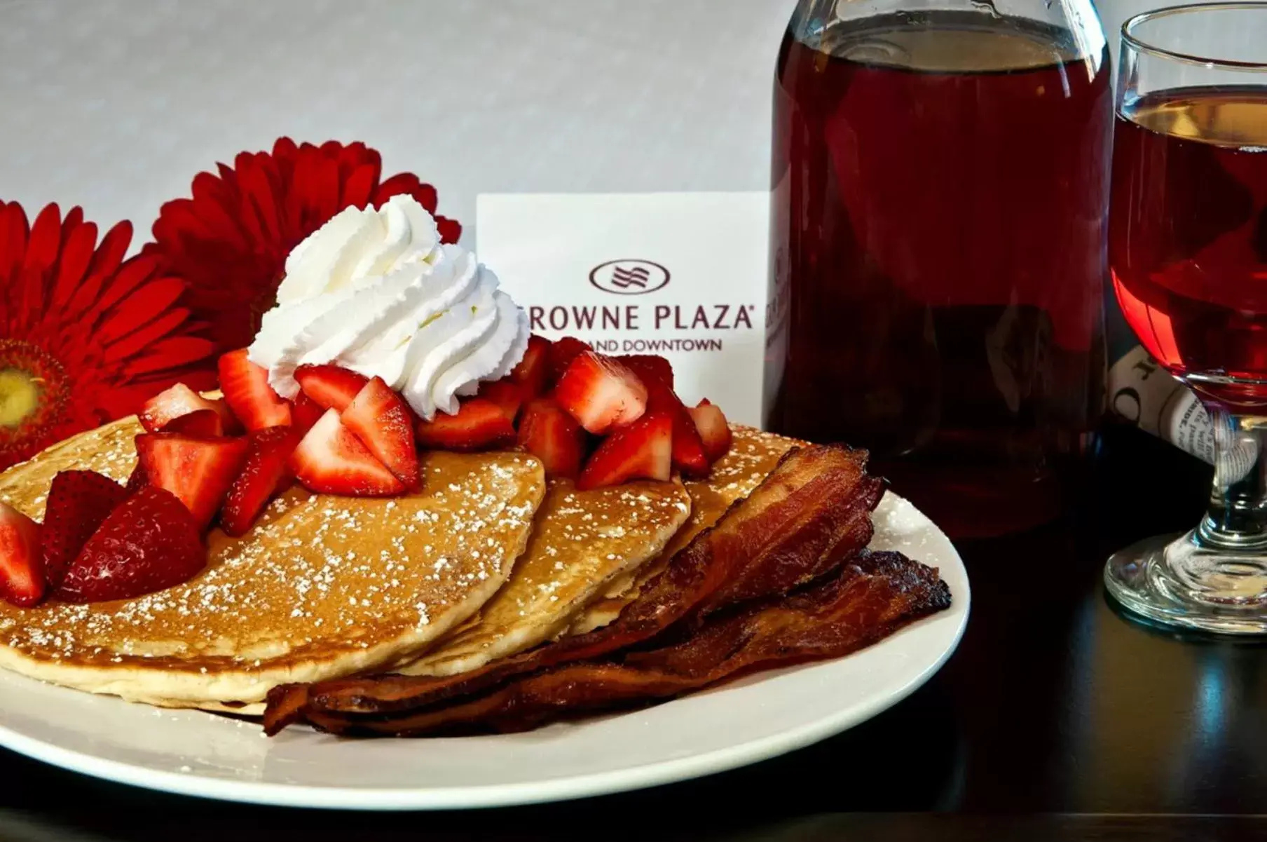 Breakfast, Food in Crowne Plaza Hotel Portland-Downtown Convention Center, an IHG Hotel