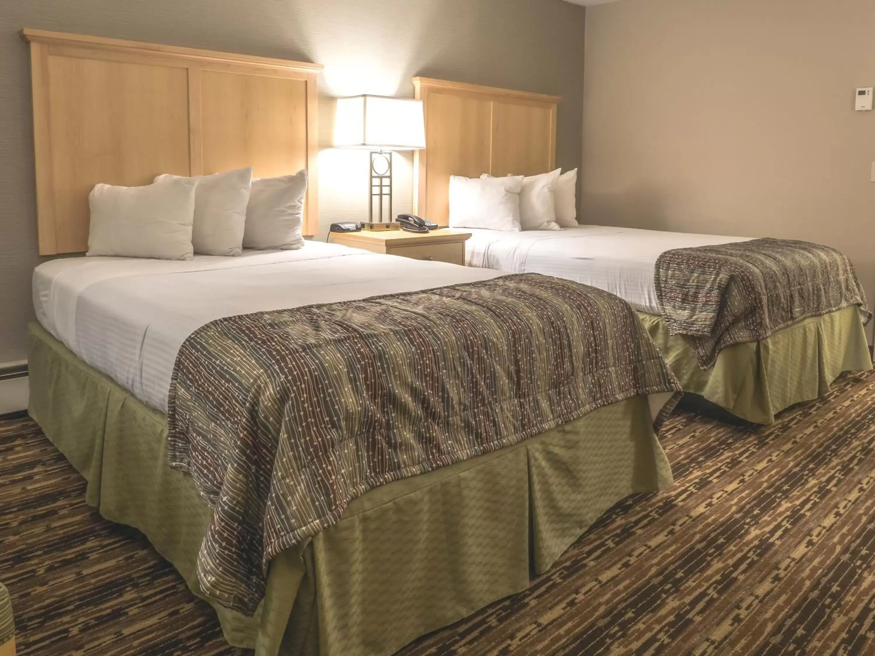 Double Room with Two Double Beds in Bar Harbor Villager Motel - Downtown Double Room with Two Double Beds in Bar Harbor Villager Motel - Downtown