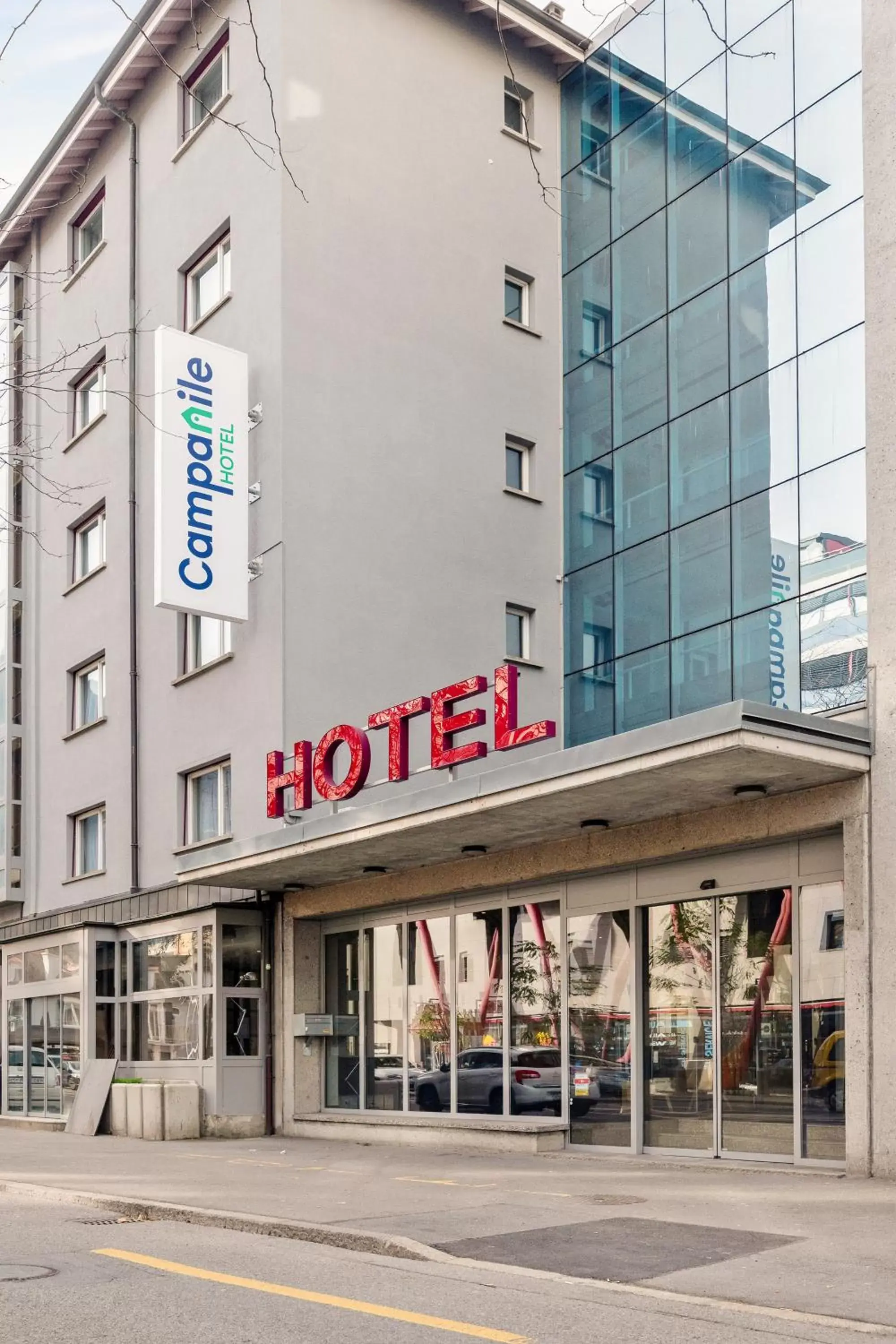 Property building in Campanile Martigny Property building in Campanile Martigny