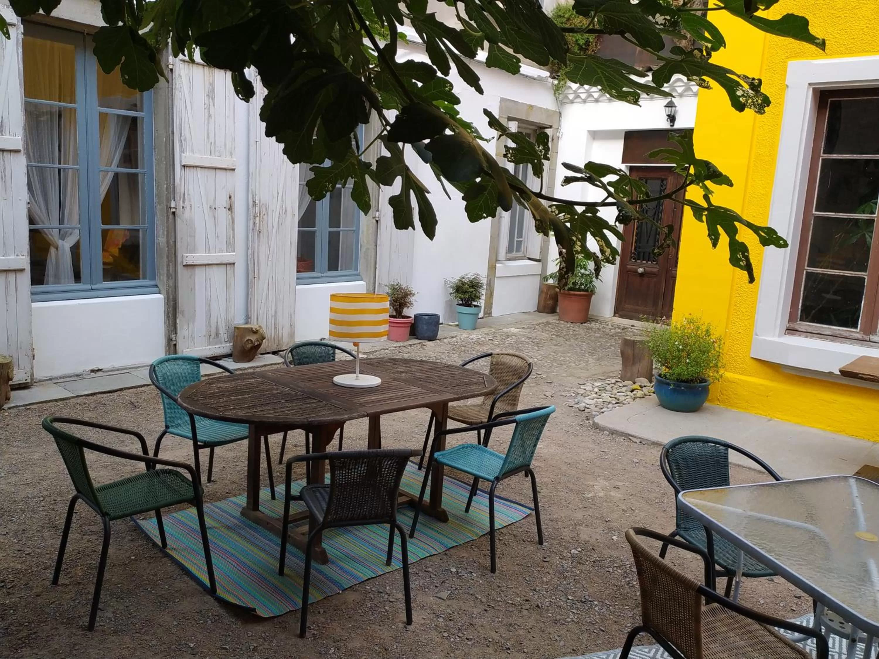 Le 9 de Cour, Chambre Chaco