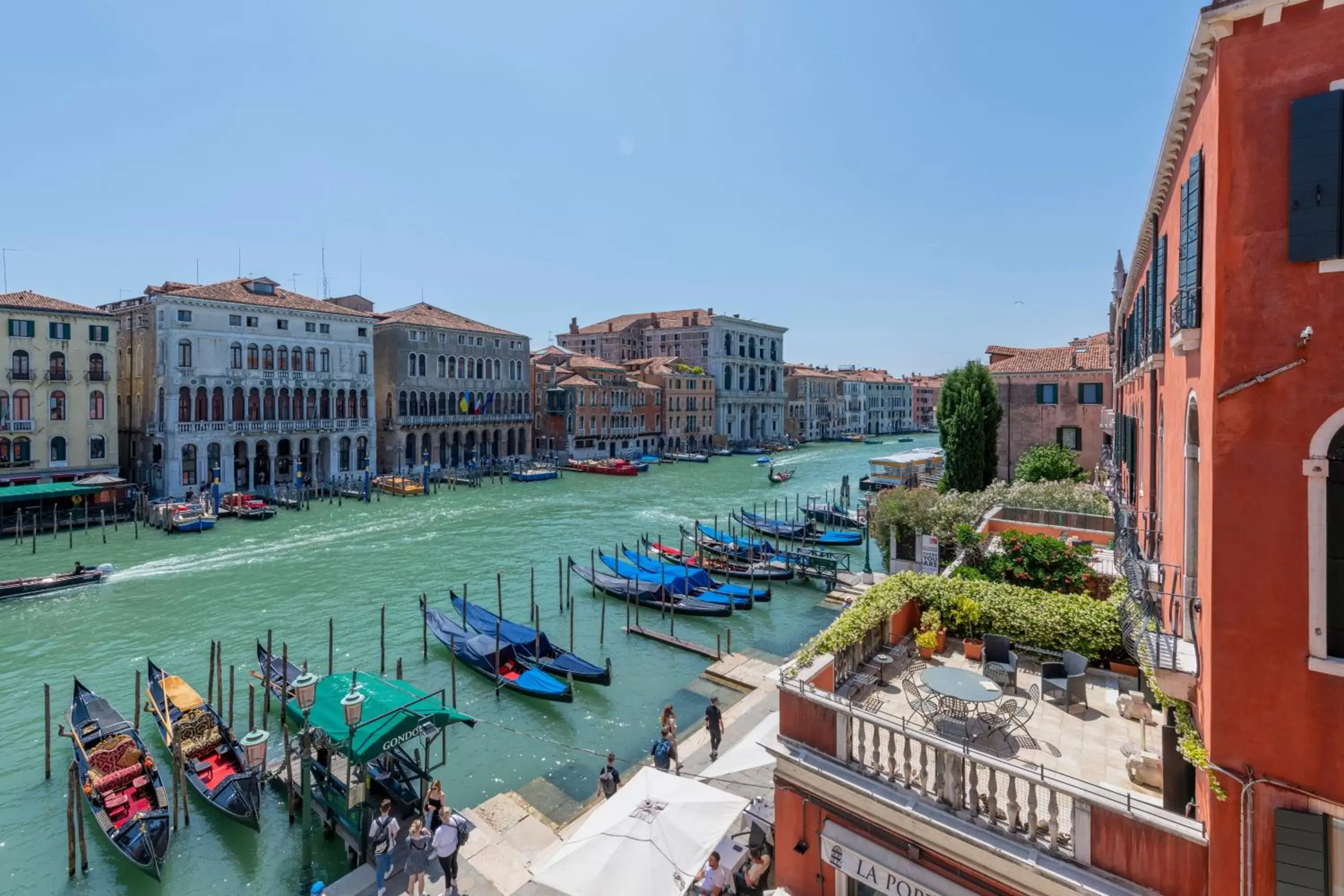 Sea view in H10 Palazzo Canova