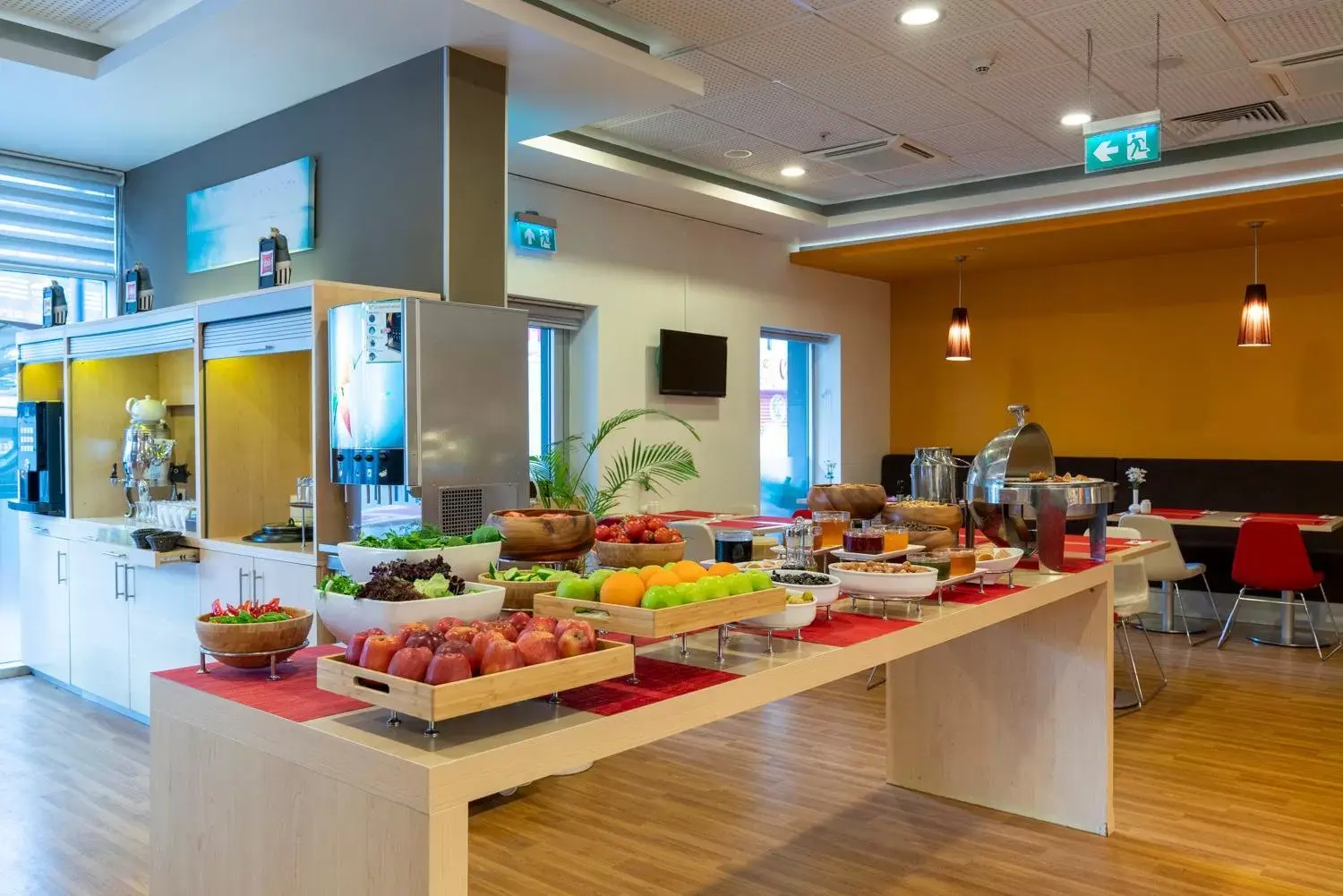 Food and drinks in Ibis Izmir Alsancak